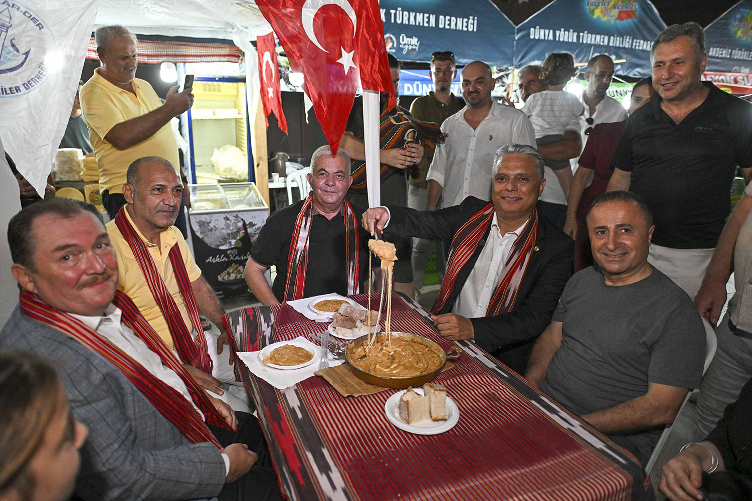 Yöreler Renkler Karadeni̇z Gecesi̇ 11