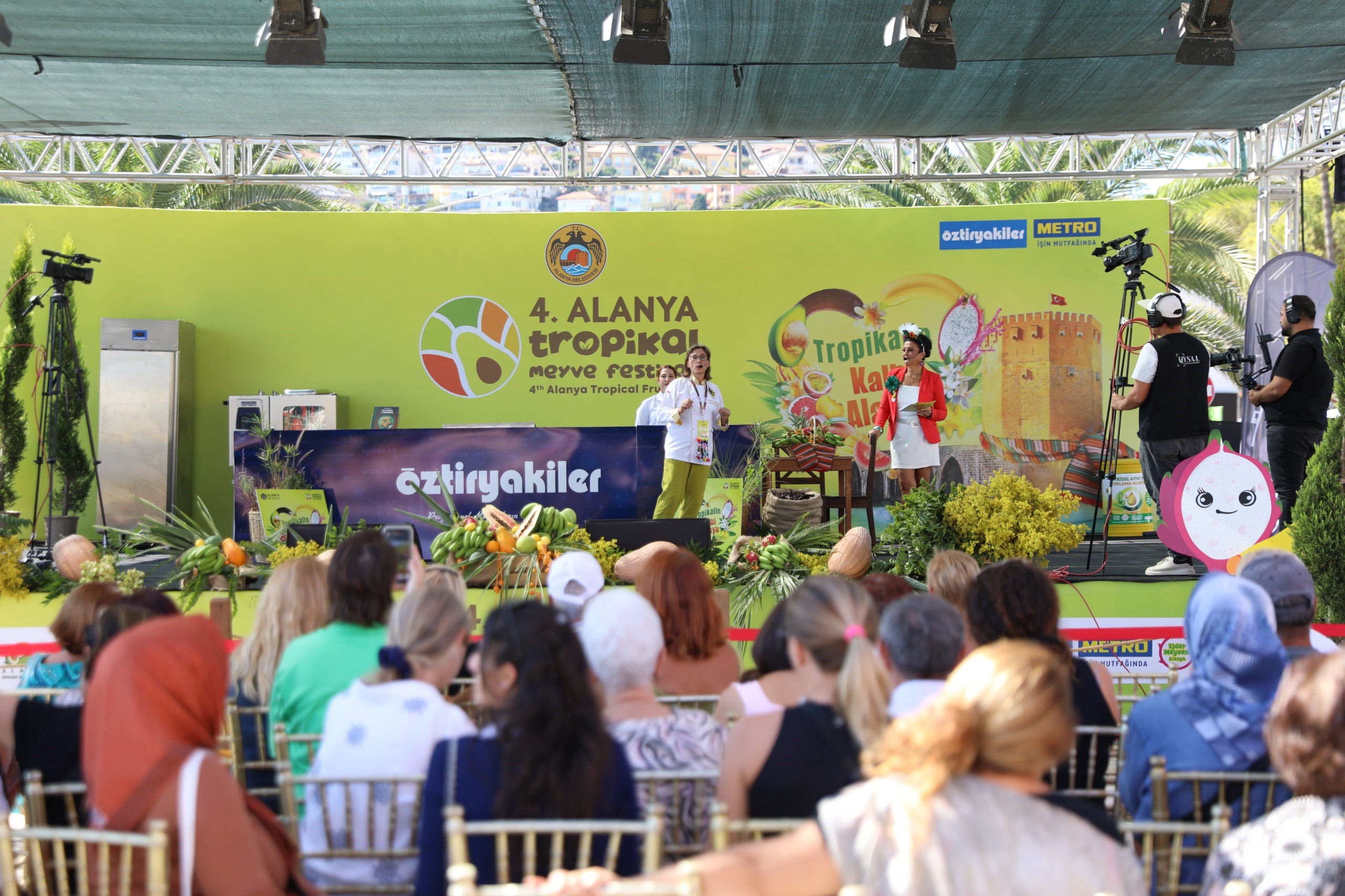 4. Alanya Tropikal Meyve Festivali Başladı (1)