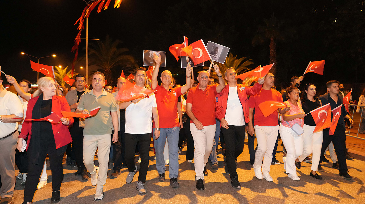 A L A N Y A D A 7 D E N 70 E C U M H U R I Y E T C O S K U S U 990102 293774