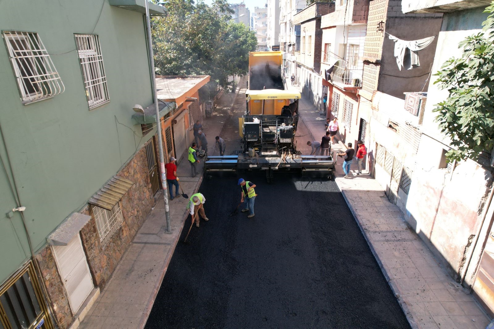 Akdeniz'de Sokaklar Yenileniyor (1)