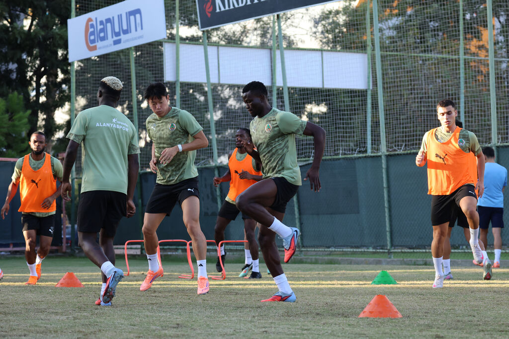 Alanyaspor (2)-27