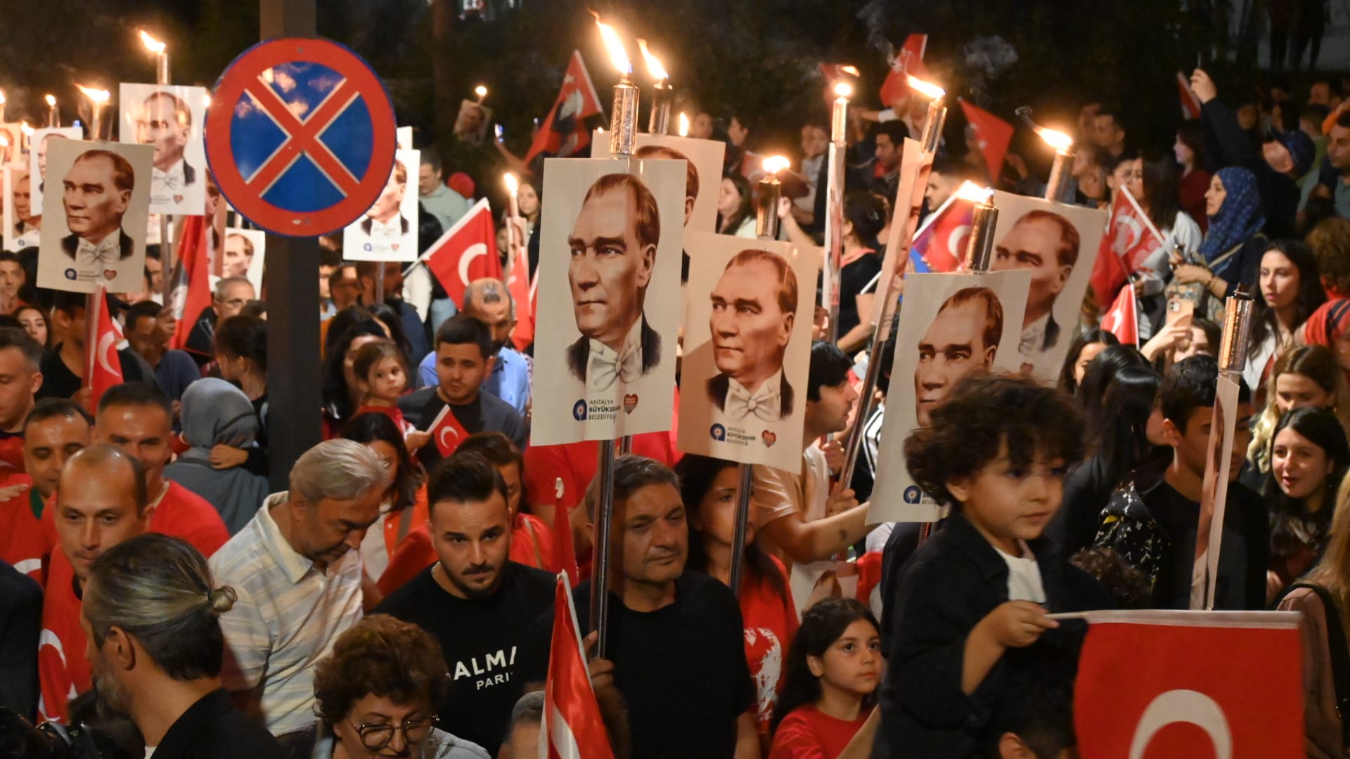 Antalya 29 Ekim Fener Alayi (3)