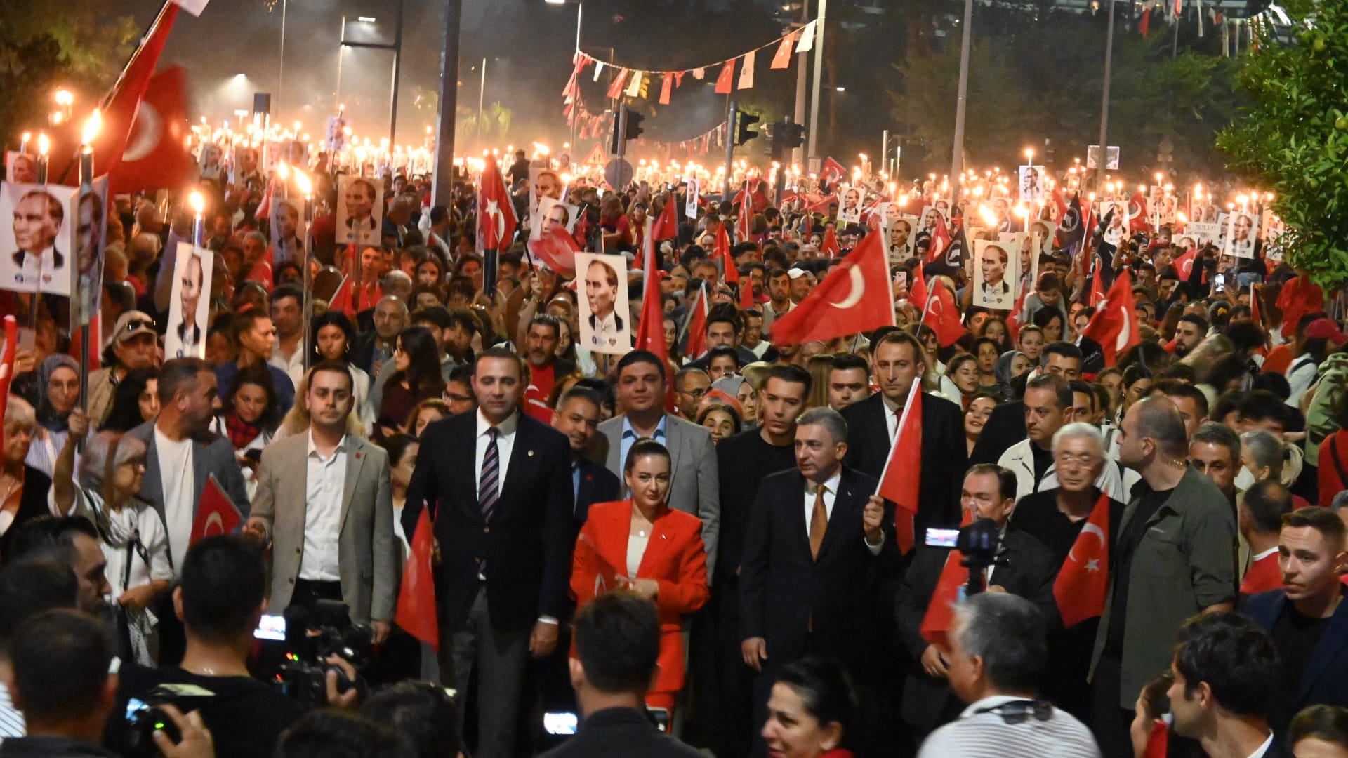 Antalya 29 Ekim Fener Alayi (5)