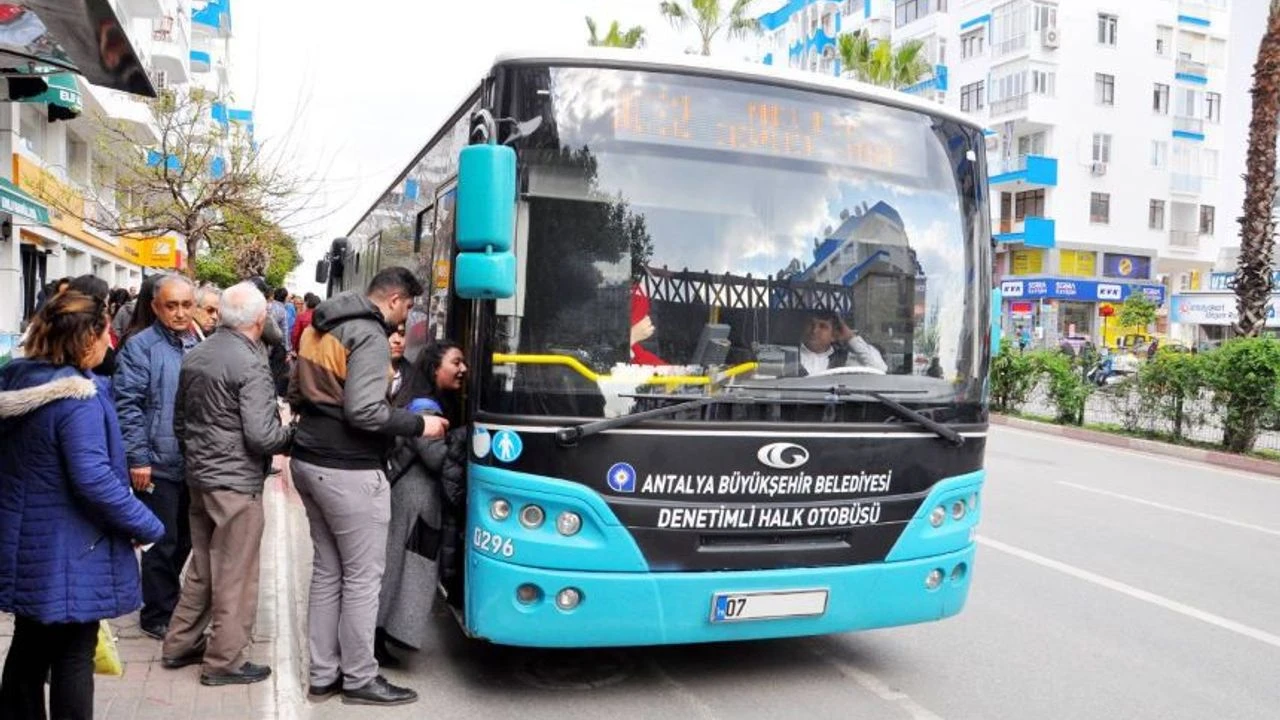 Antalya Da Toplu Taşıma Hatları (7)