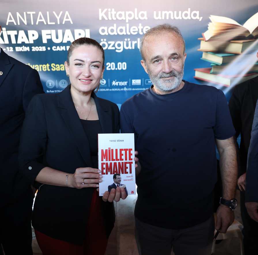 Antalya Kitap Fuarı’nda Hafta Sonu Yoğunluğu Yaşandı (20)-1