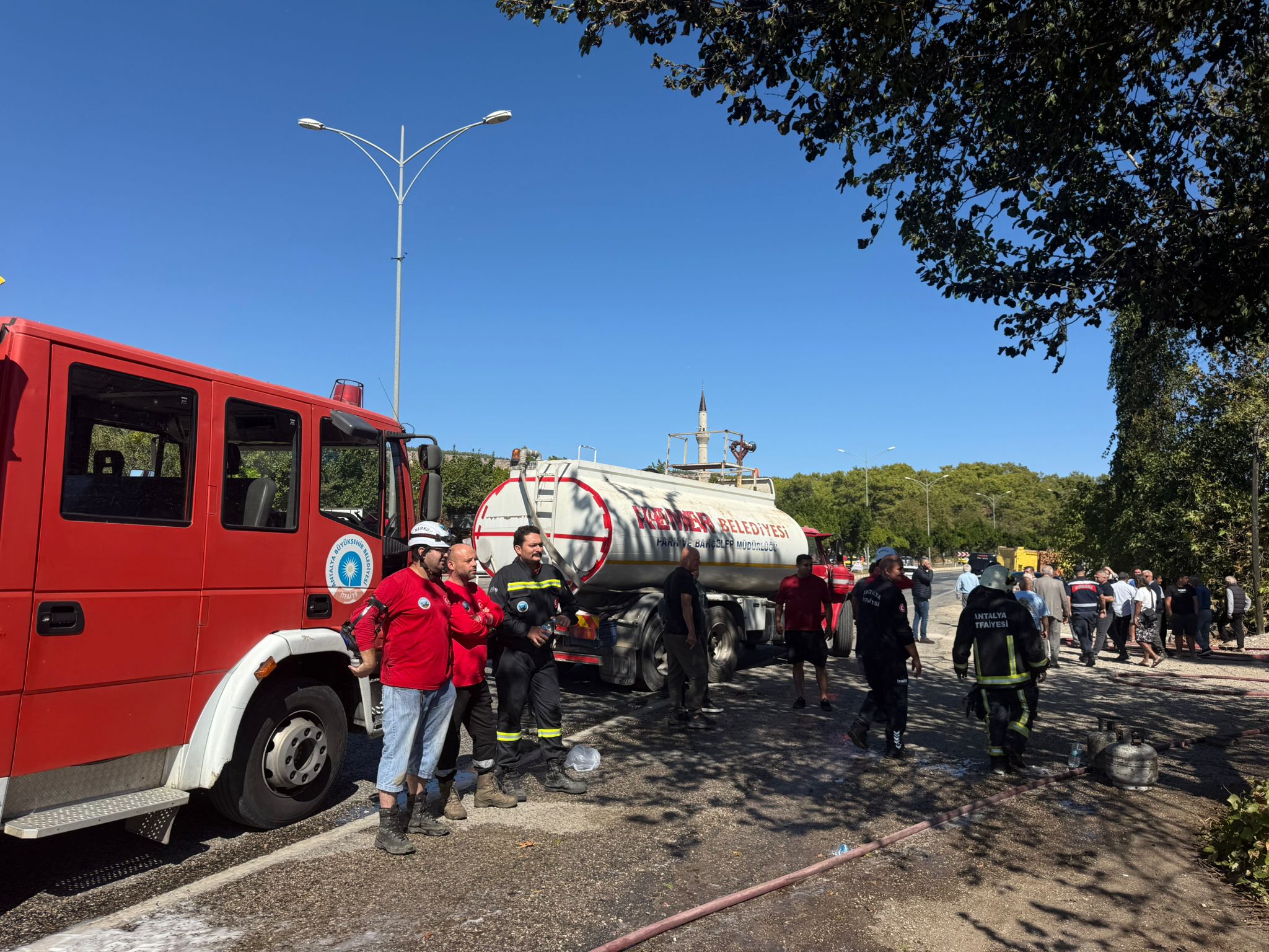 Antalya’da Yürekleri Ağza Getiren Yangın (4)