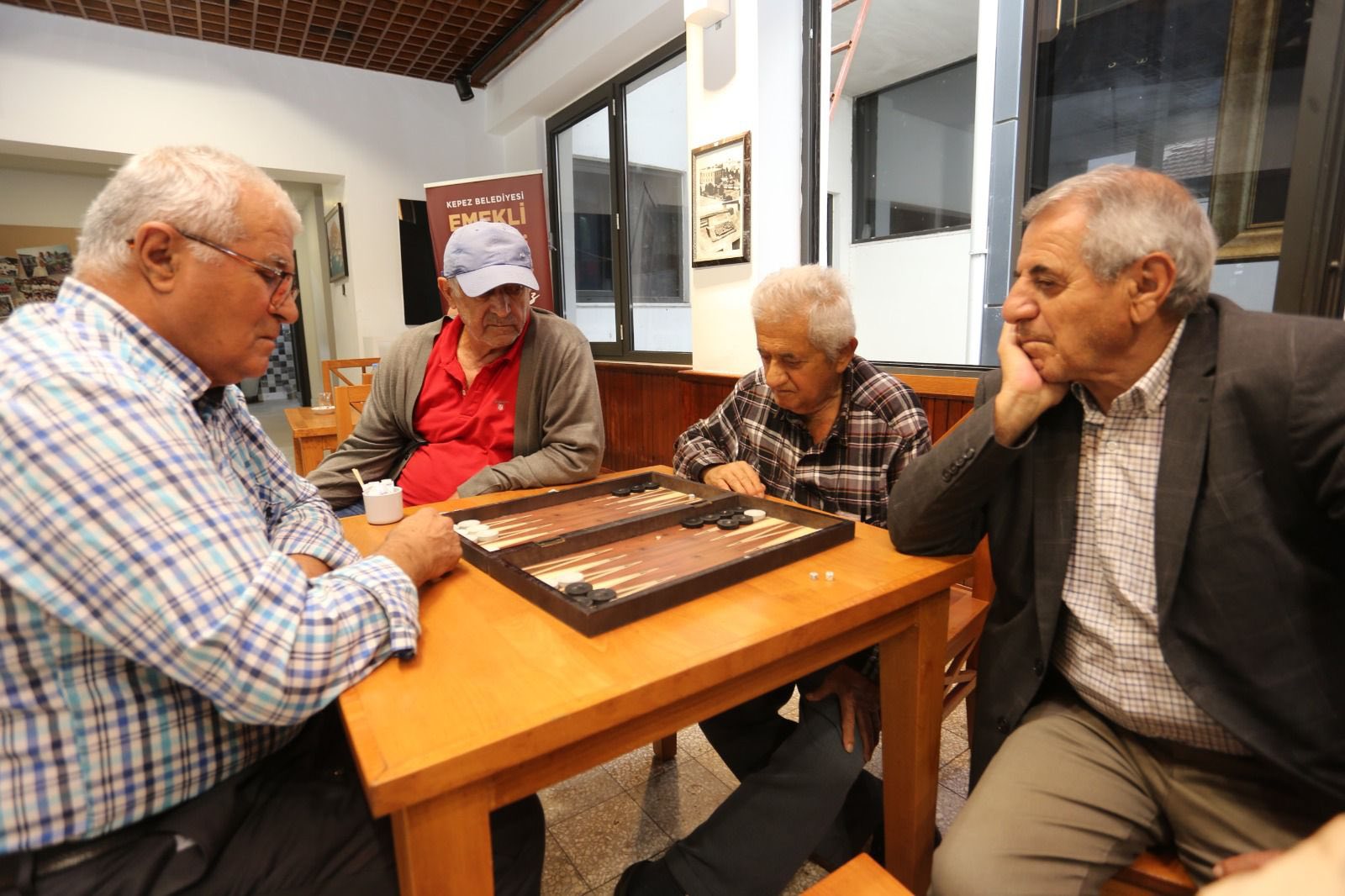 Antalya’daki Emeklilerin Yeni Adresi Belli Oldu (5)