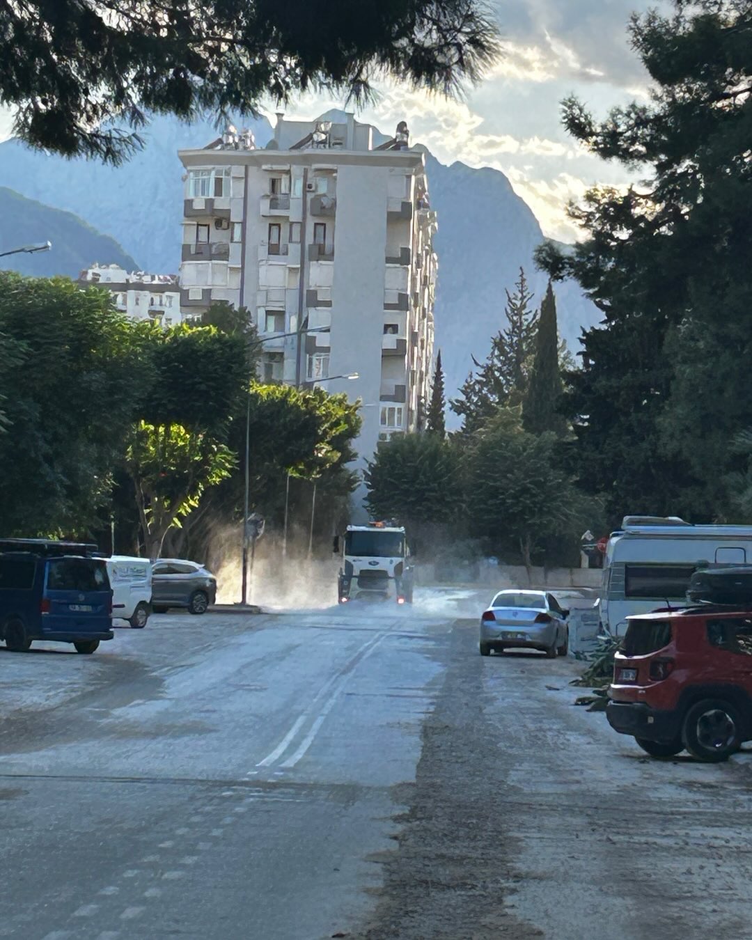Antalya’nın En Lüks Semti Köye Döndü (1)