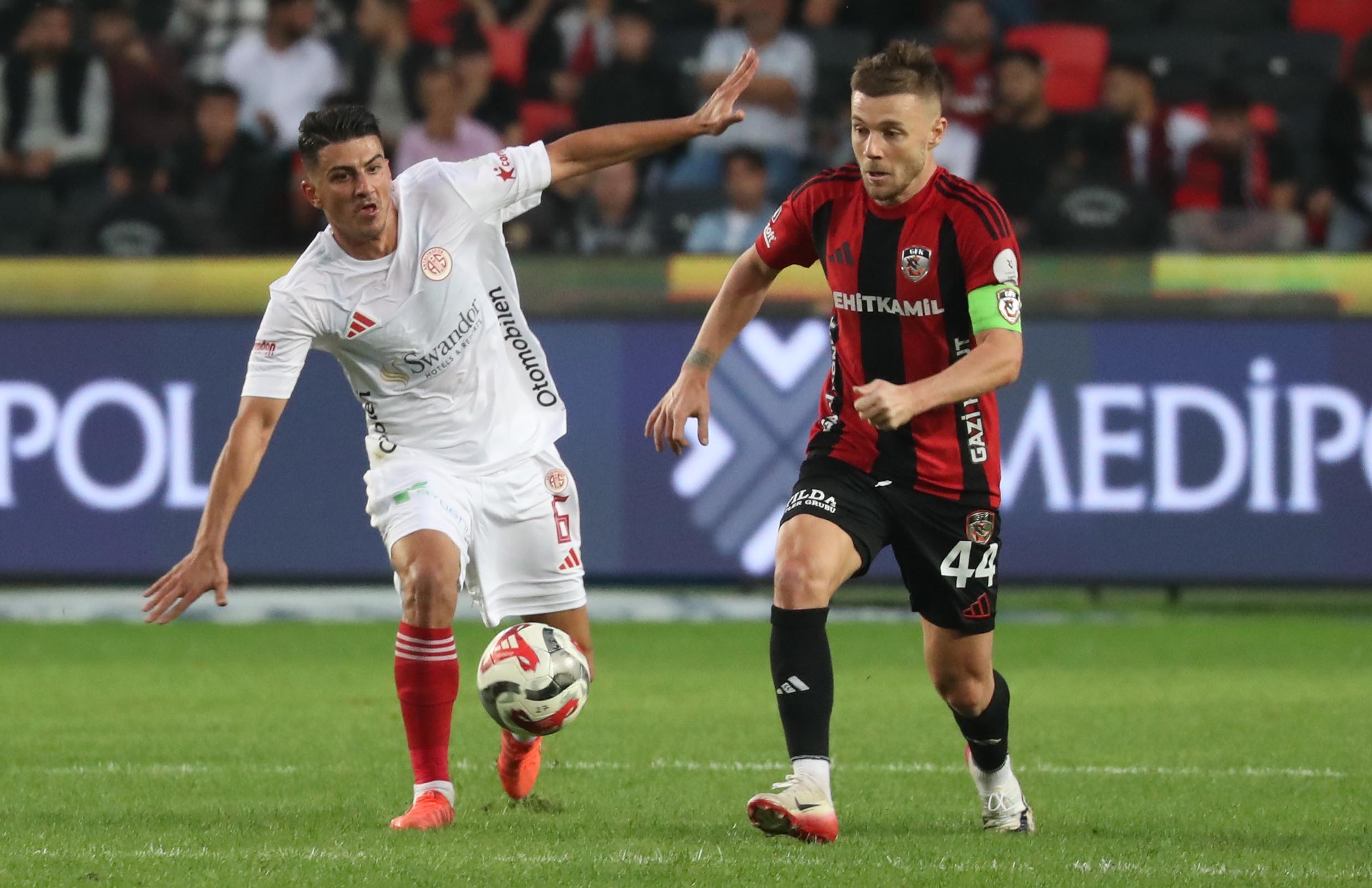 Antalyaspor (3)-12
