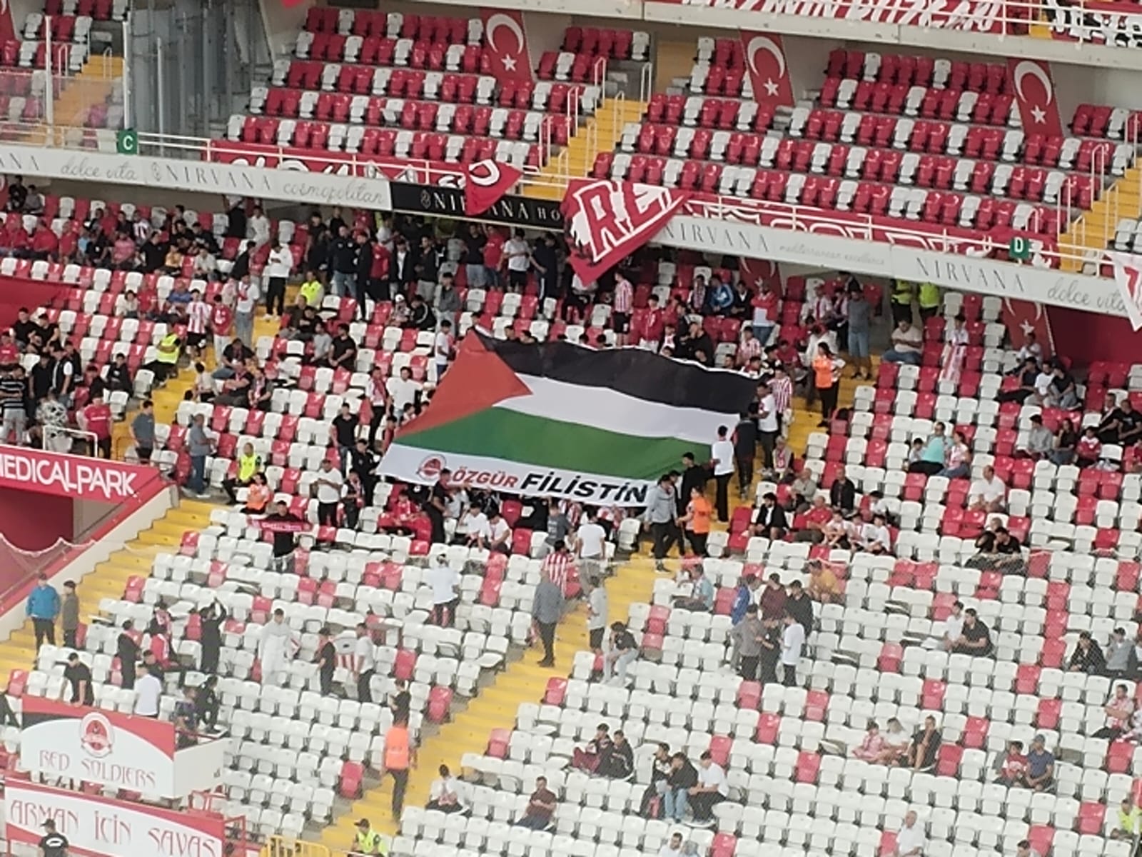 Antalyaspor Filistin Destek Pankarti (1)