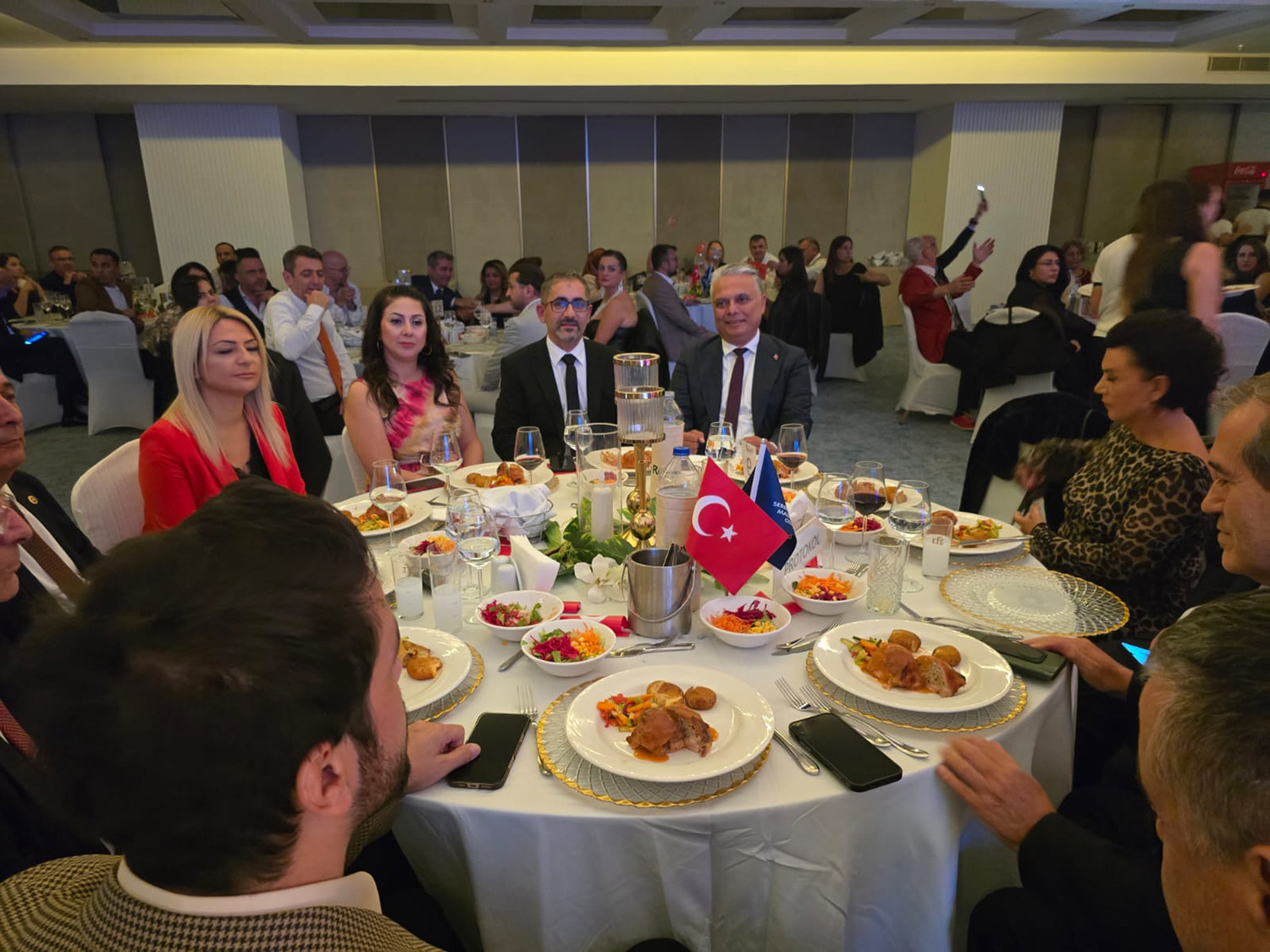 Asmo’dan Cumhuriyet Balosu (3)