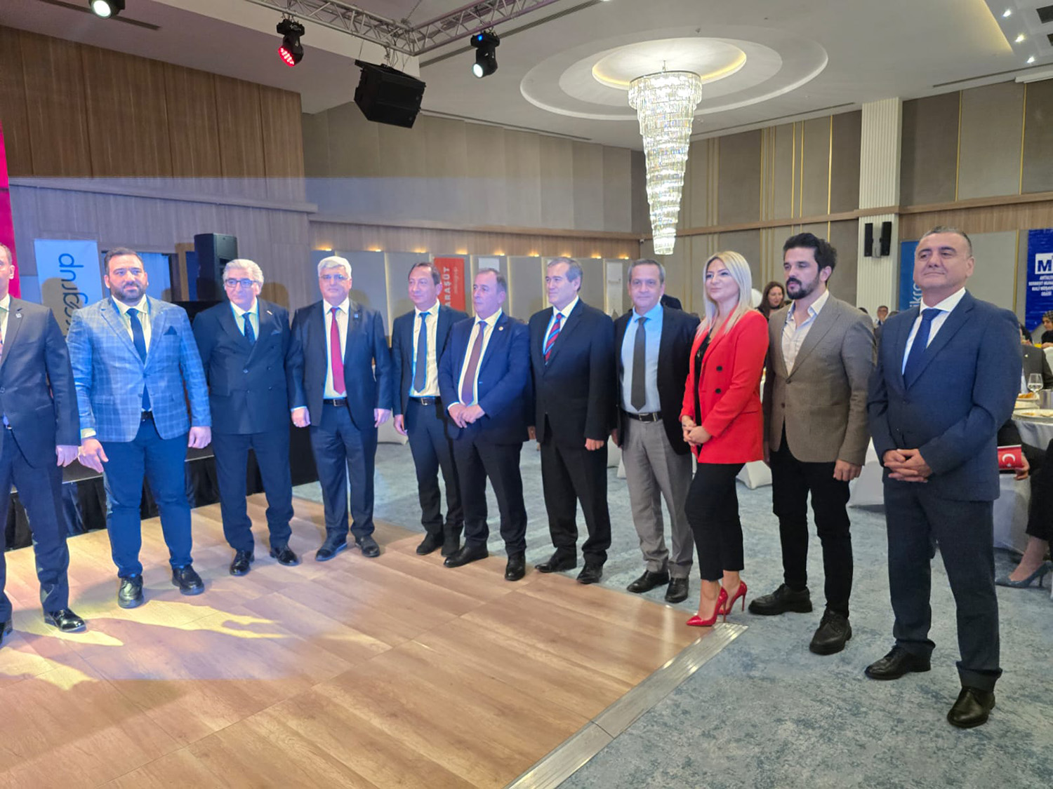 Asmo’dan Cumhuriyet Balosu (6)