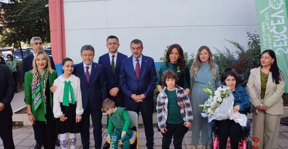 Bakan Tekin Hepimizin Bir Eksiği, Bir Engeli Var (3)