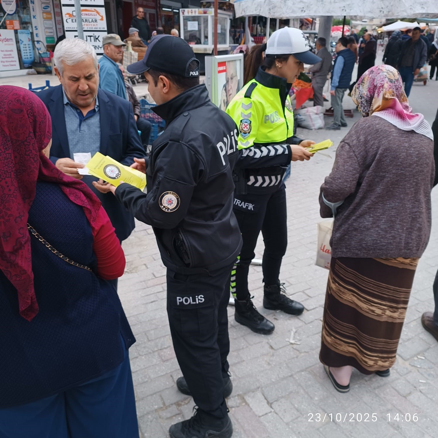 Buldan Polisi Uyari (3)