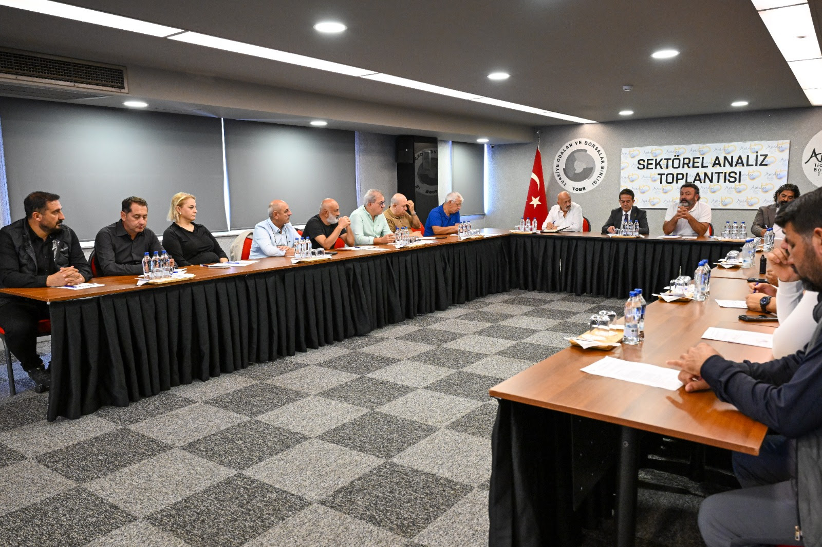 Çiçekte Maliyetler Yükseldi, Fiyat Düştü, Pazar Daraldı (4)