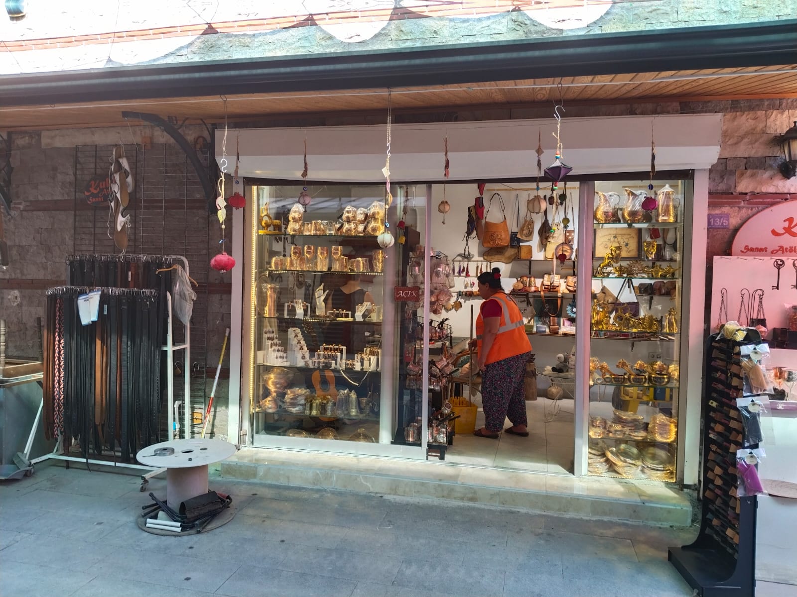Demirciler Çarşisi (7)-1