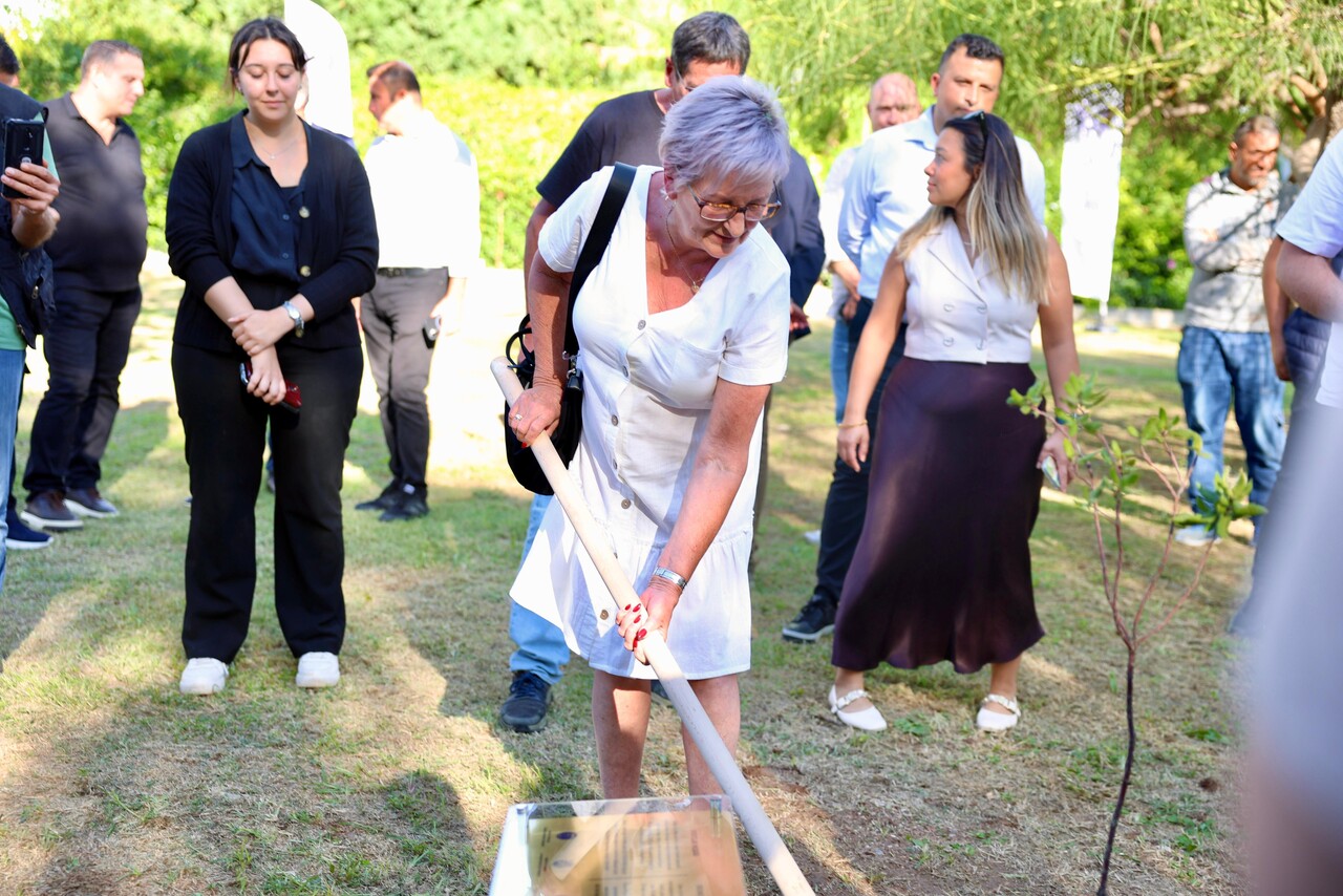 Didim Ile Laubach Arasındaki Dostluk, Meşeyle Taçlandı (5)