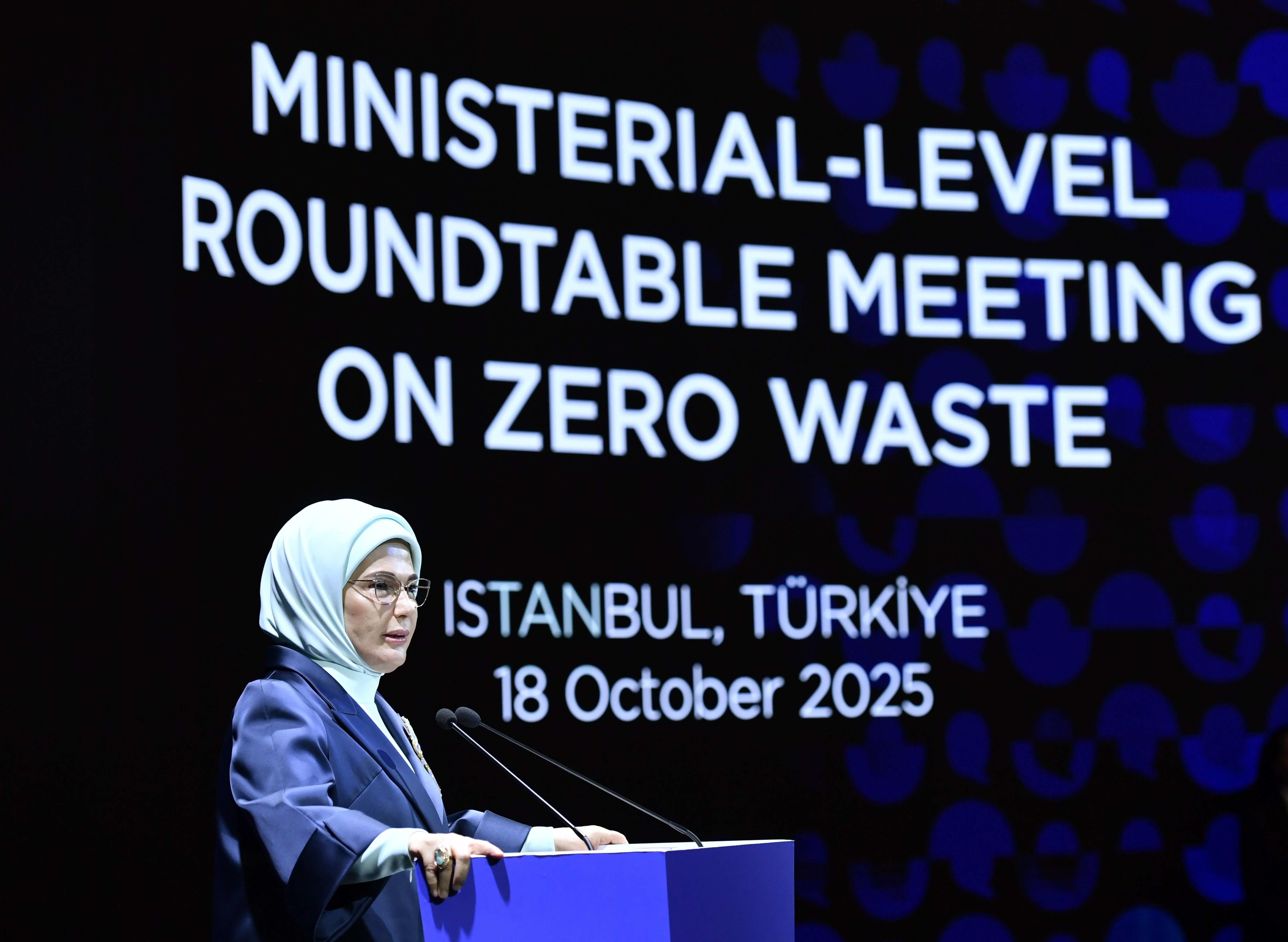 Erdoğan Kimsenin Geride Kalmadığı, Bir Dünya Idealini Gerçekleştirme ( (6)