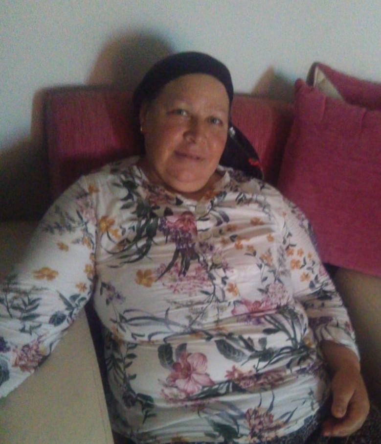 Genç Hemşire, Kazada Yaralanan Teyzesini Hayatta Tutmak Için Tüm Gücüyle Mücadele Etti (8)