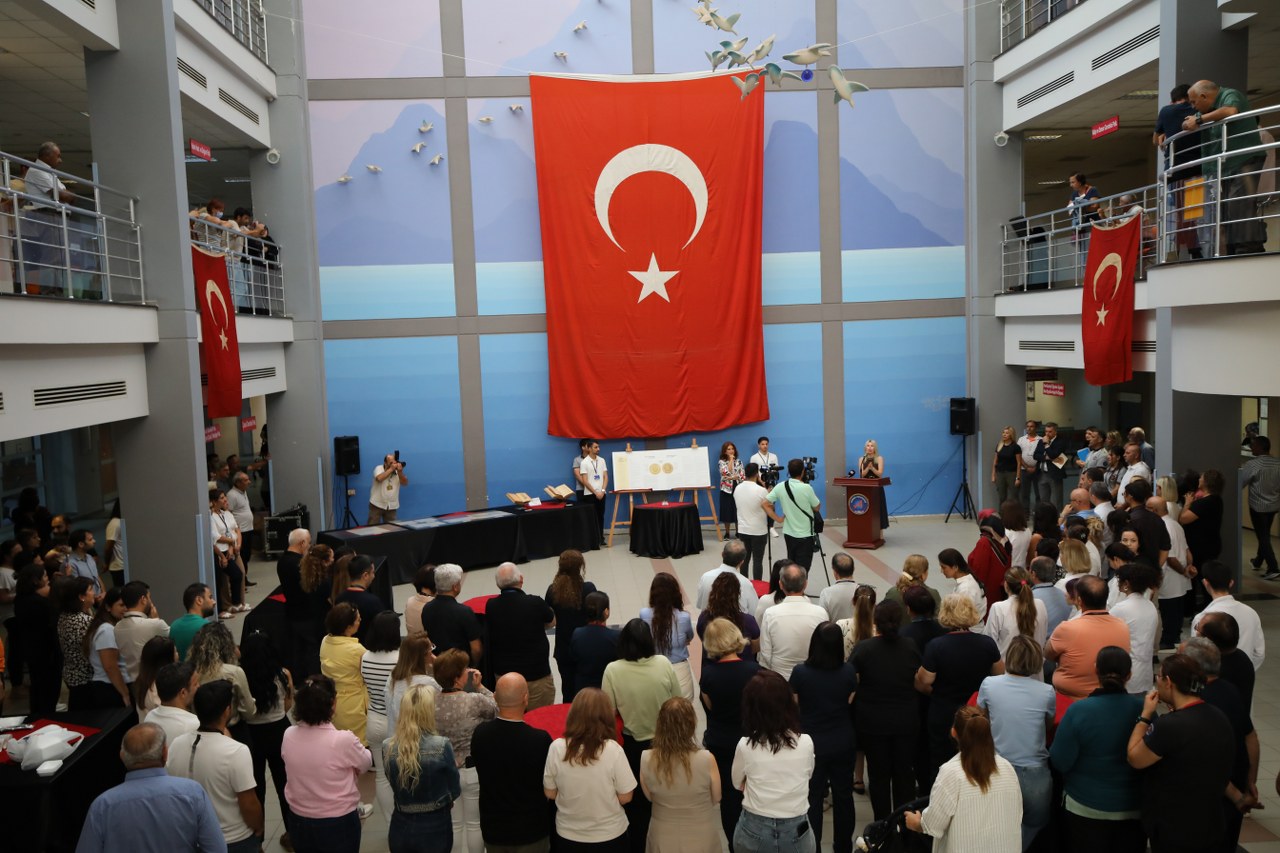 Hm Türkiye Cumhuriyeti’nin İlk Altın Parası 100. Yılında Akdeniz Üniversitesi’nd (3)