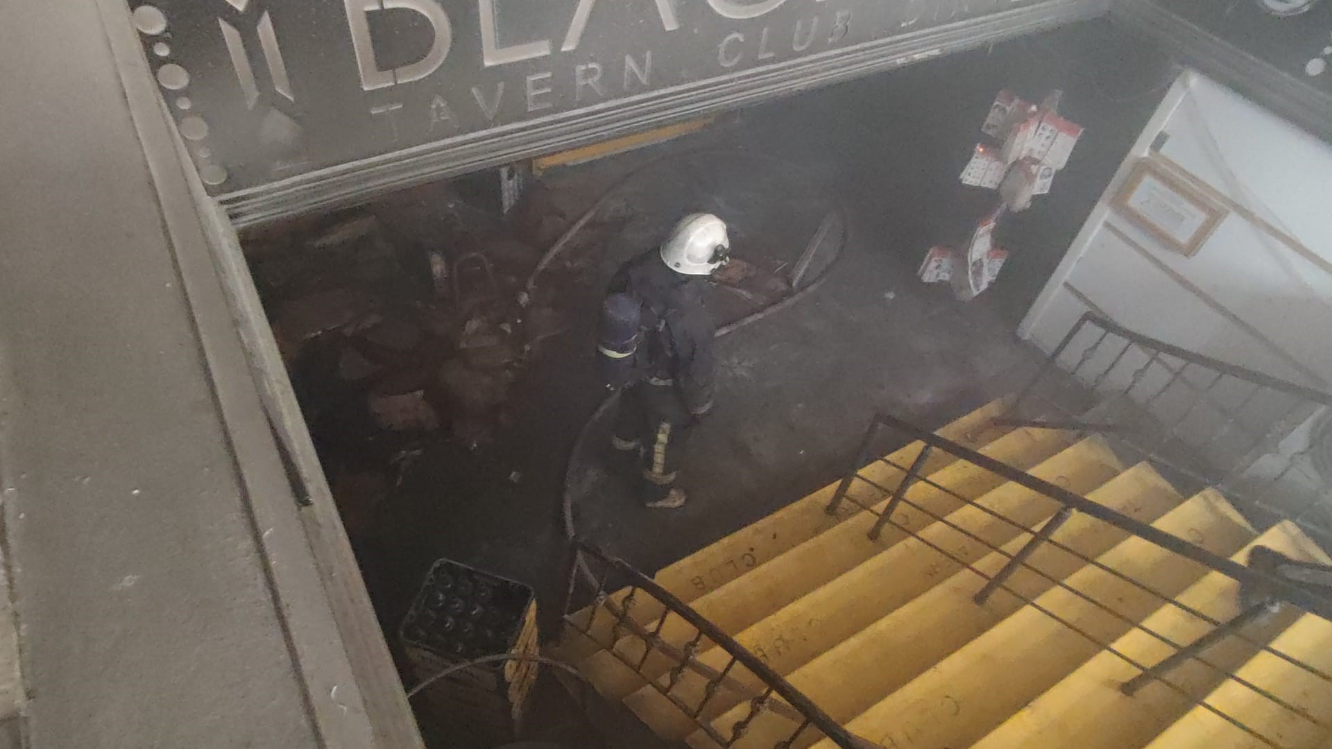 İş Hanının Bodrum Katında Çıkan Yangın Korkuttu (1)
