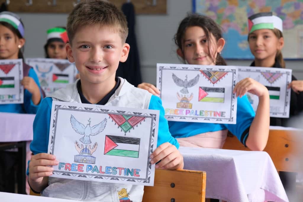 Ispartalı Minikler 'Gazze' Için Tek Yürek Oldular (3)