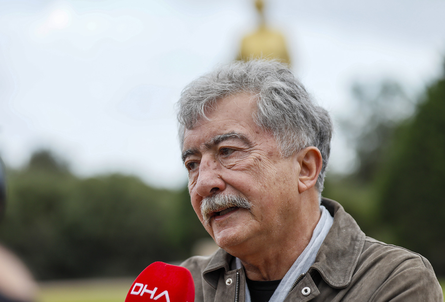 J U R I D E N A L T I N P O R T A K A L O V G U S U 990556 293887