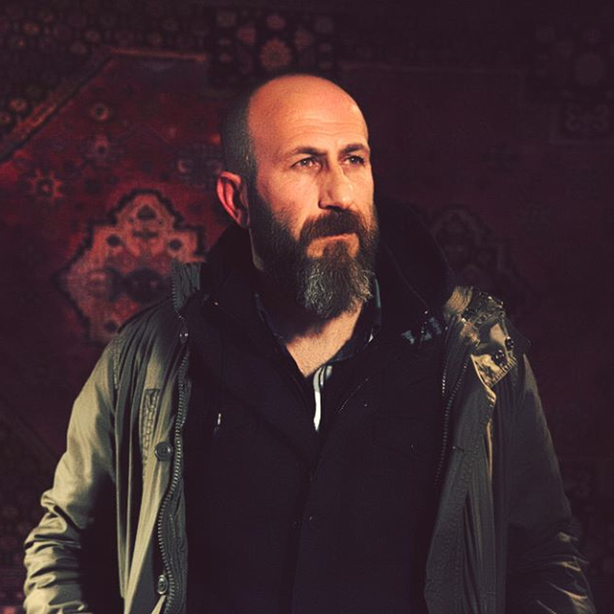 Kaldim Kara Bulut Ardina Kim Soyluyor 4