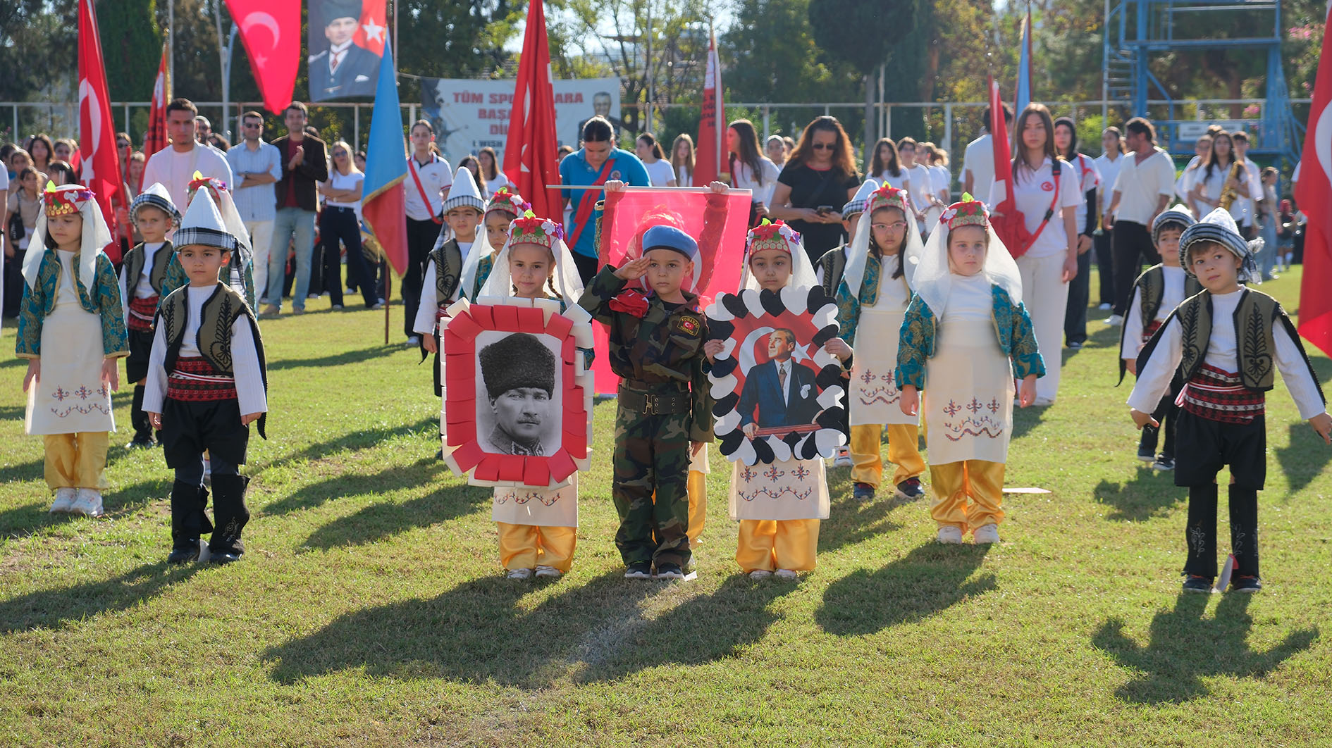 Kemer'de Cumhuriyet Bayramı Coşkusu (3)