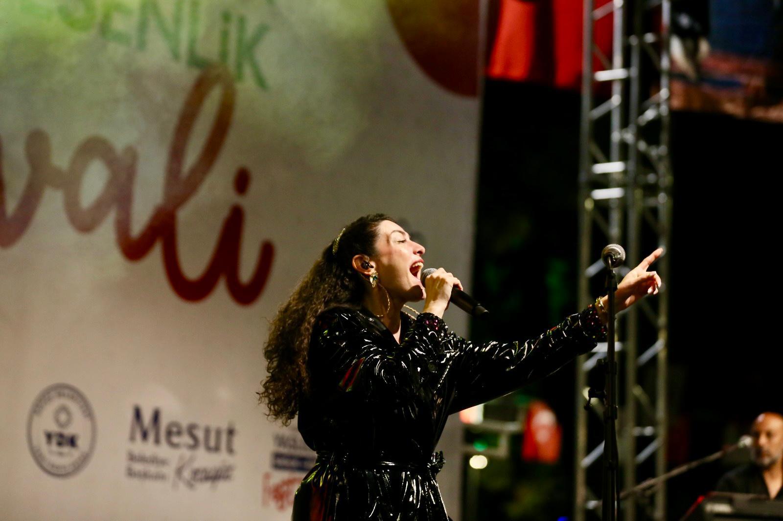 Kepez, Yaslilarin Bariyerini Kaldirdi 17