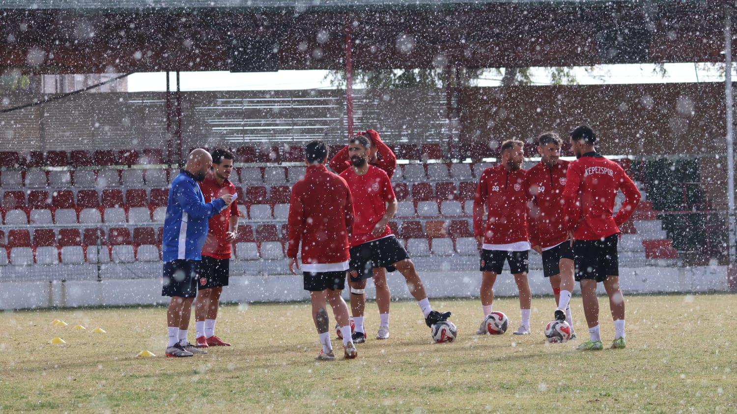 Kepezsporda Hedef Inegolden Puanla Donmek 7