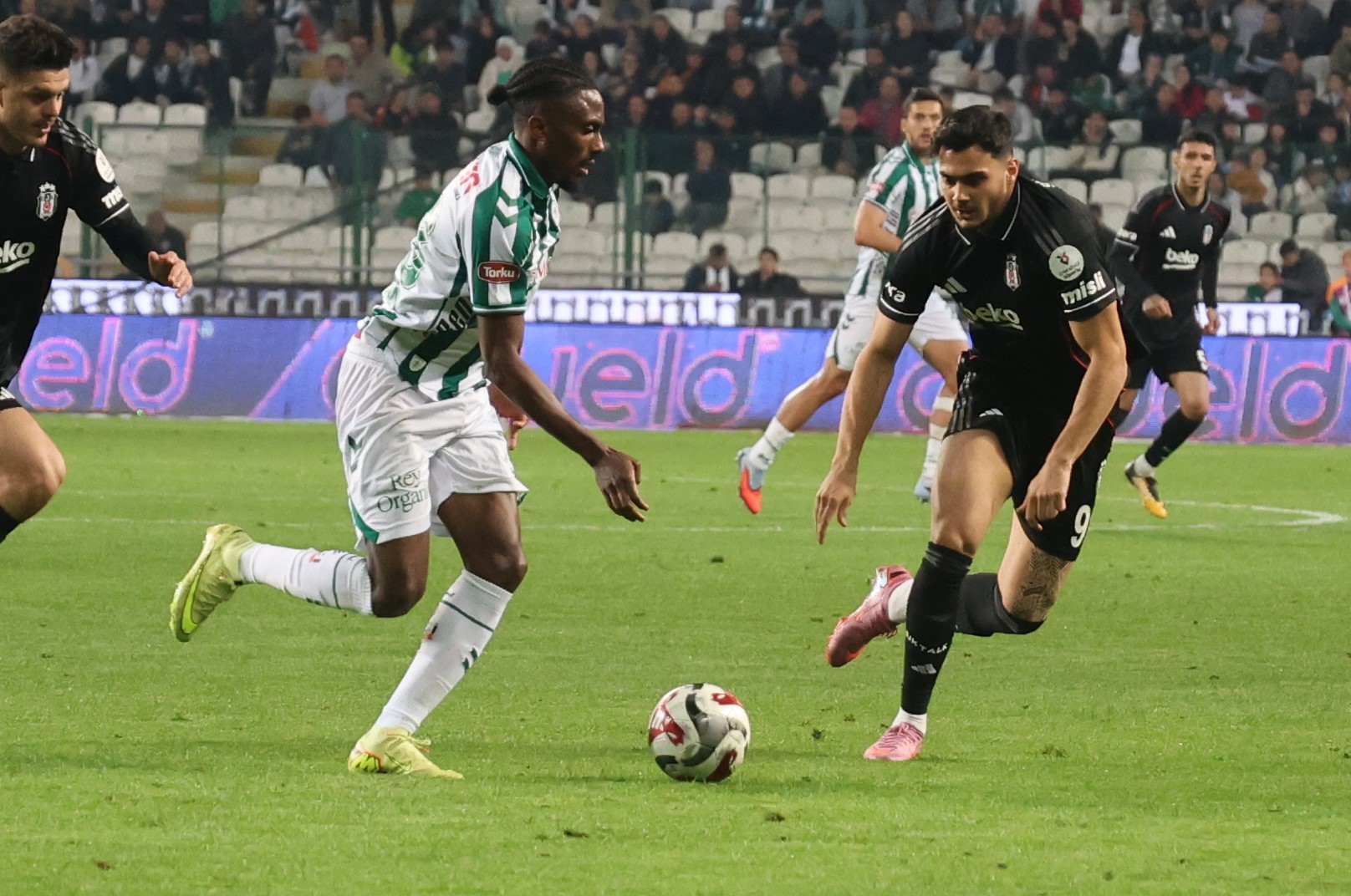 Konyaspor Besiktas Maci (1)-1