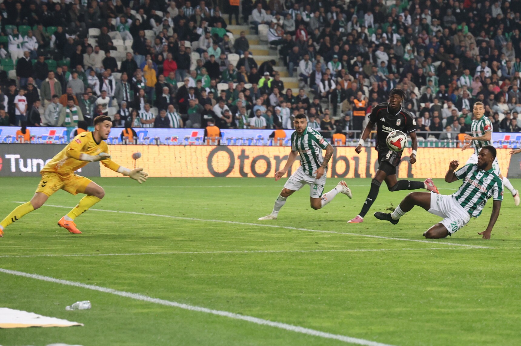 Konyaspor Besiktas Maci (3)-1