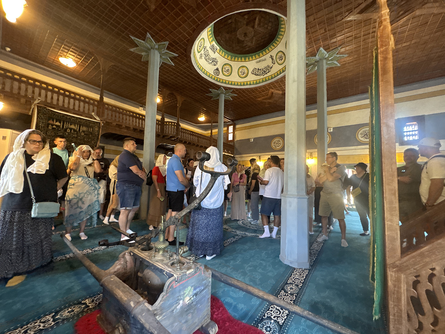 Litvanyalı Turistler Tarihi Köye Hayran Kaldı (4)