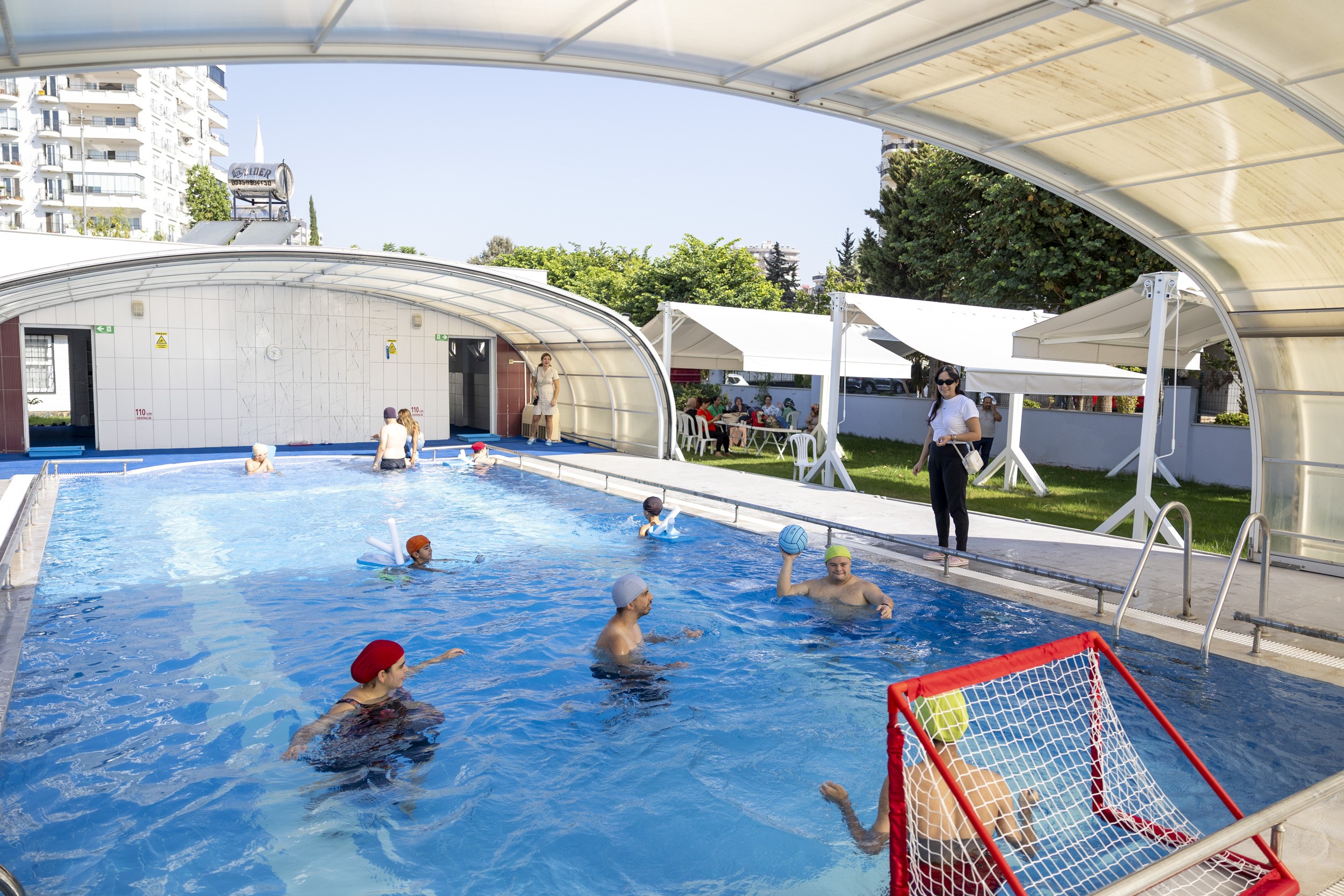 Mersin Özel Bireyler Yüzme 02