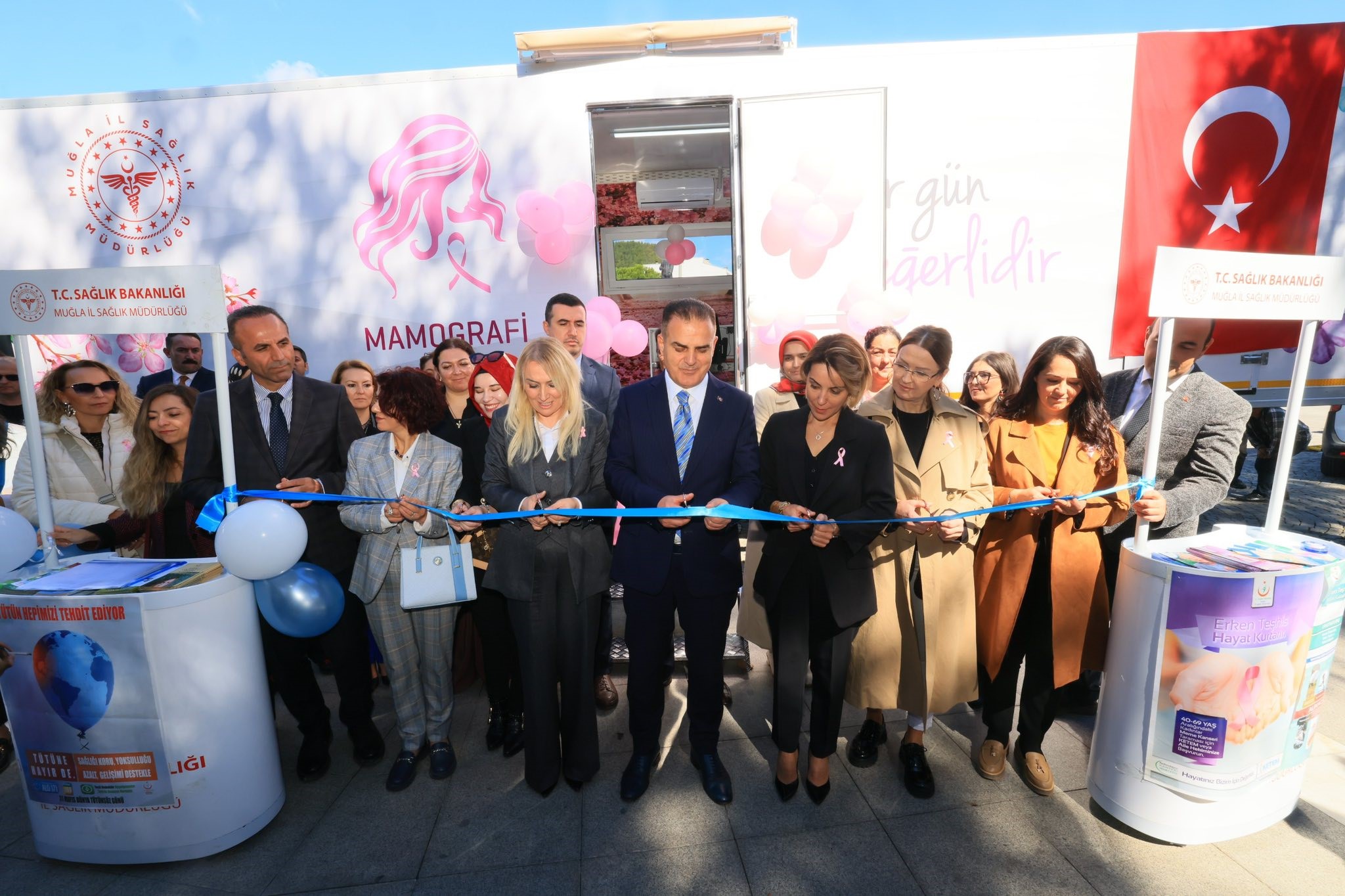 Mobil Kanser Tarama Aracı Hizmete Başladı (2)
