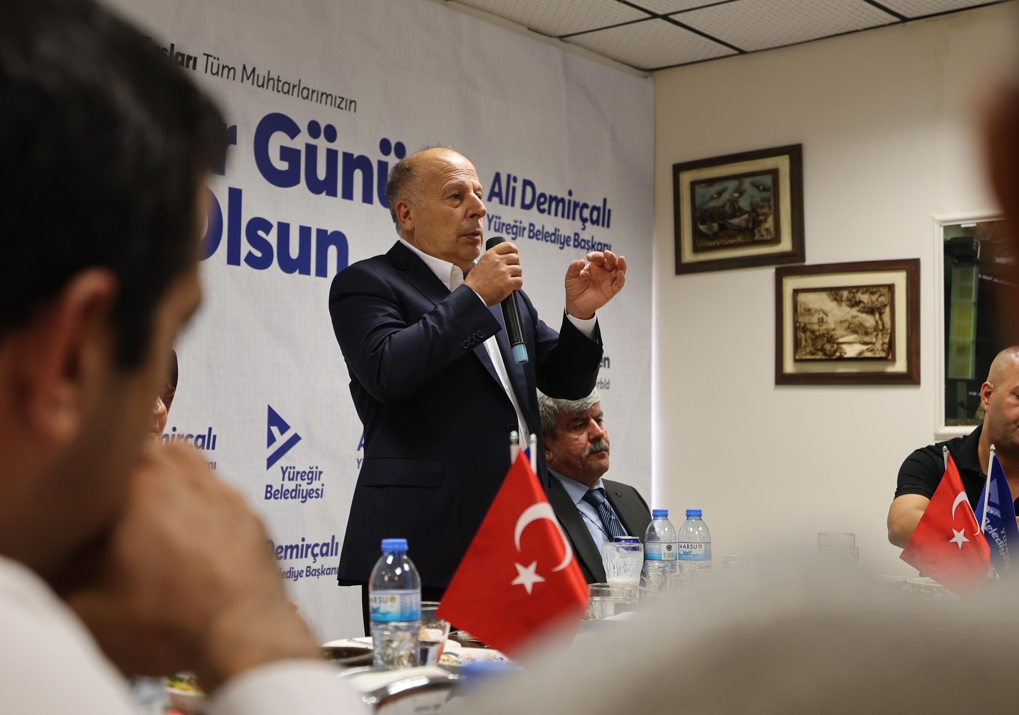 Muhtarlara Övgü Yağdırdı (2)