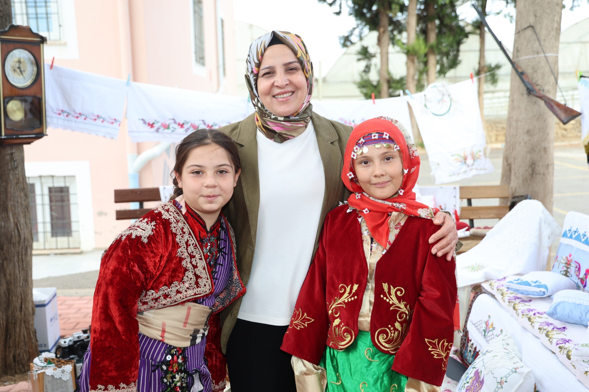 Sevgisi Temalı Sergi Büyük Ilgi Gördü (7)