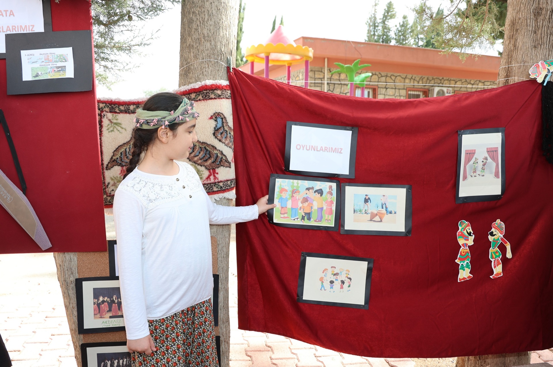Sevgisi Temalı Sergi Büyük Ilgi Gördü (9)