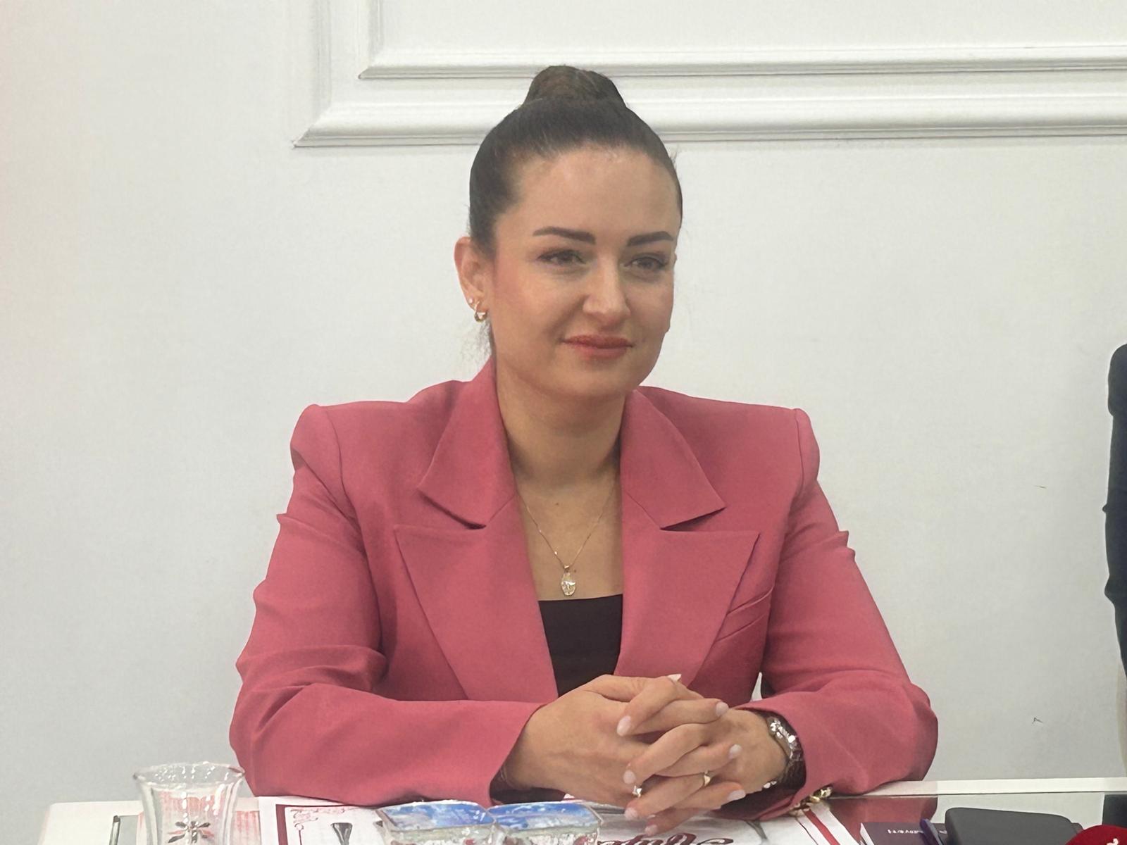 Sıyaset Yapmak Kolay Degil (2)