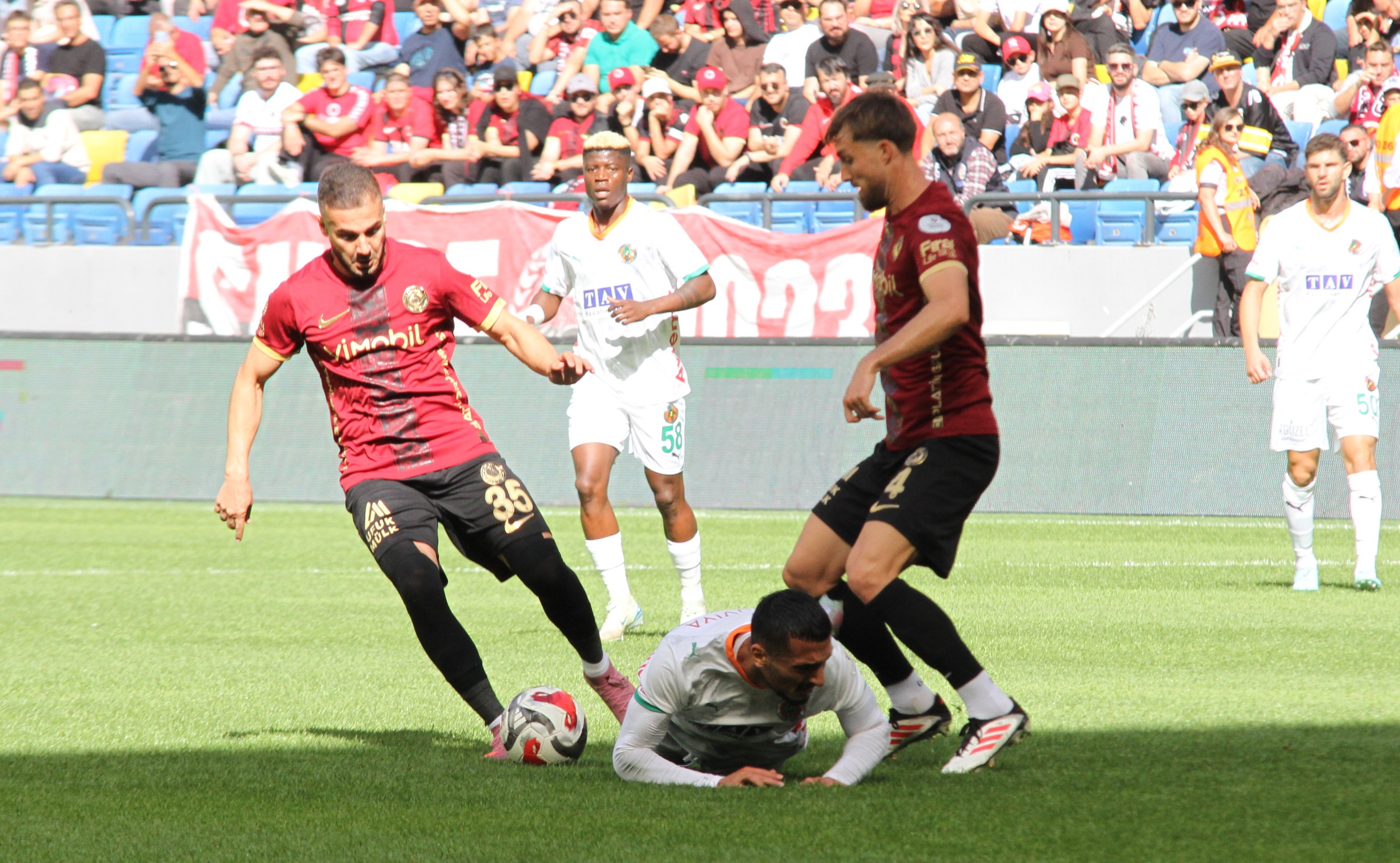 Trendyol Süper Lig Gençlerbirliği 2 Alanyaspor 2 (1)