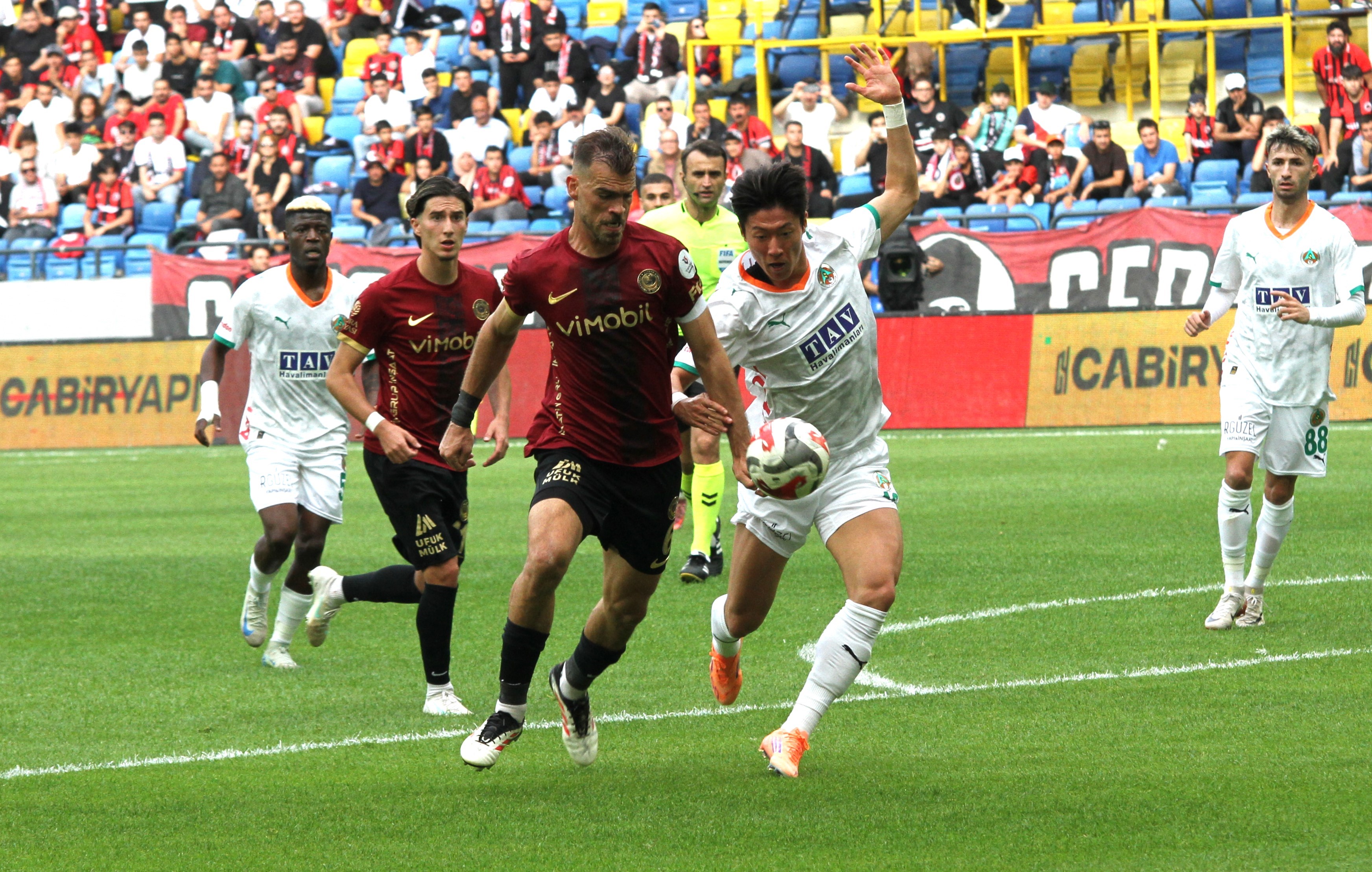 Trendyol Süper Lig Gençlerbirliği 2 Alanyaspor 2 (9)