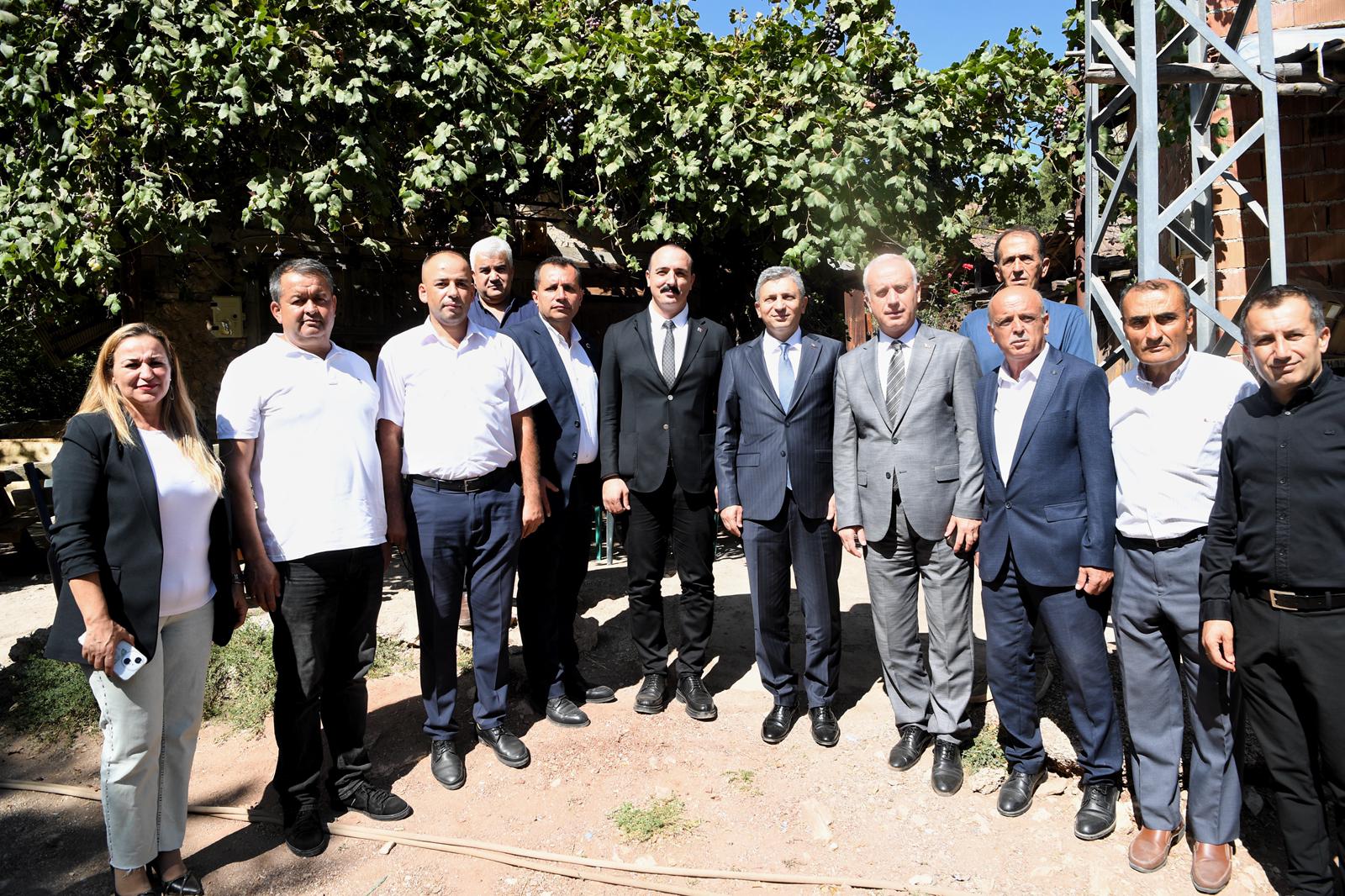 Vali̇ Kaymakam Ve Başkan’dan Konyaalti’nda İnceleme (1) (1)