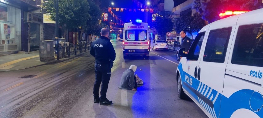 Yaşlı Kadın Duruma Isyan Etti (7)