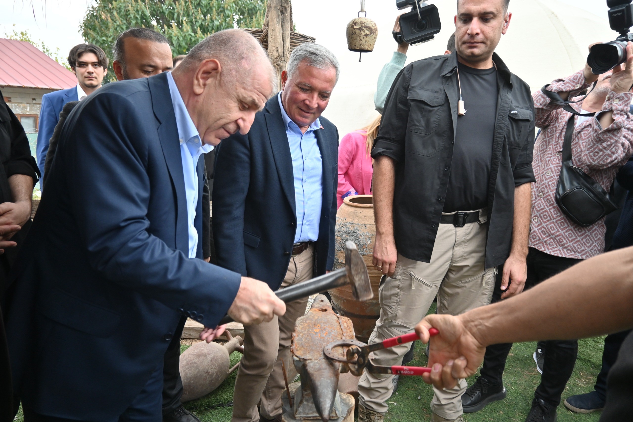 Zafer Partisi Lideri Özdağ’dan Başkan Kepenek’e (4)