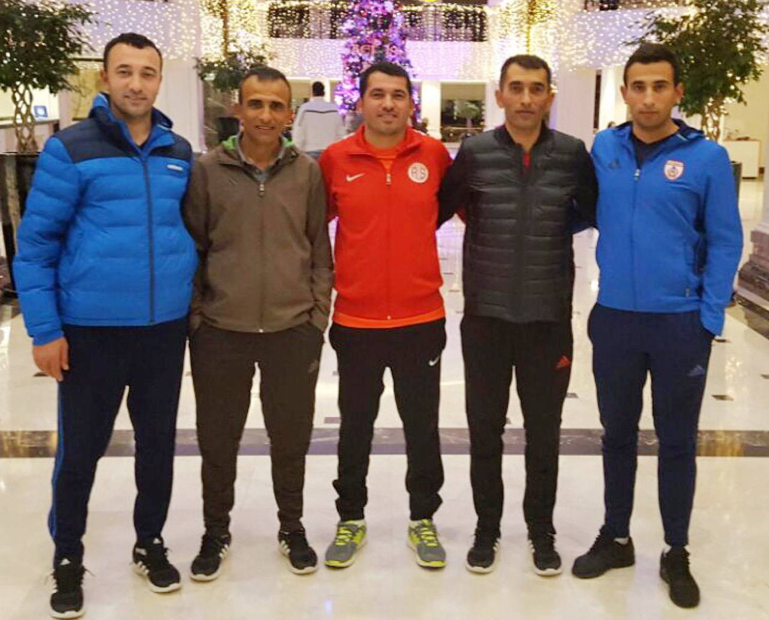 5 K A R D E S F A R K L I S E H I R L E R D E A Y N I I S I Y A P 1035242 307238