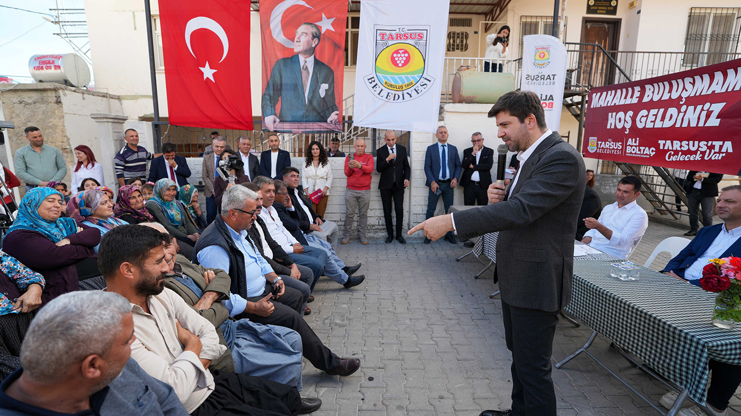 5 Yıl Boyunca Asfalt Durmayacak (2)