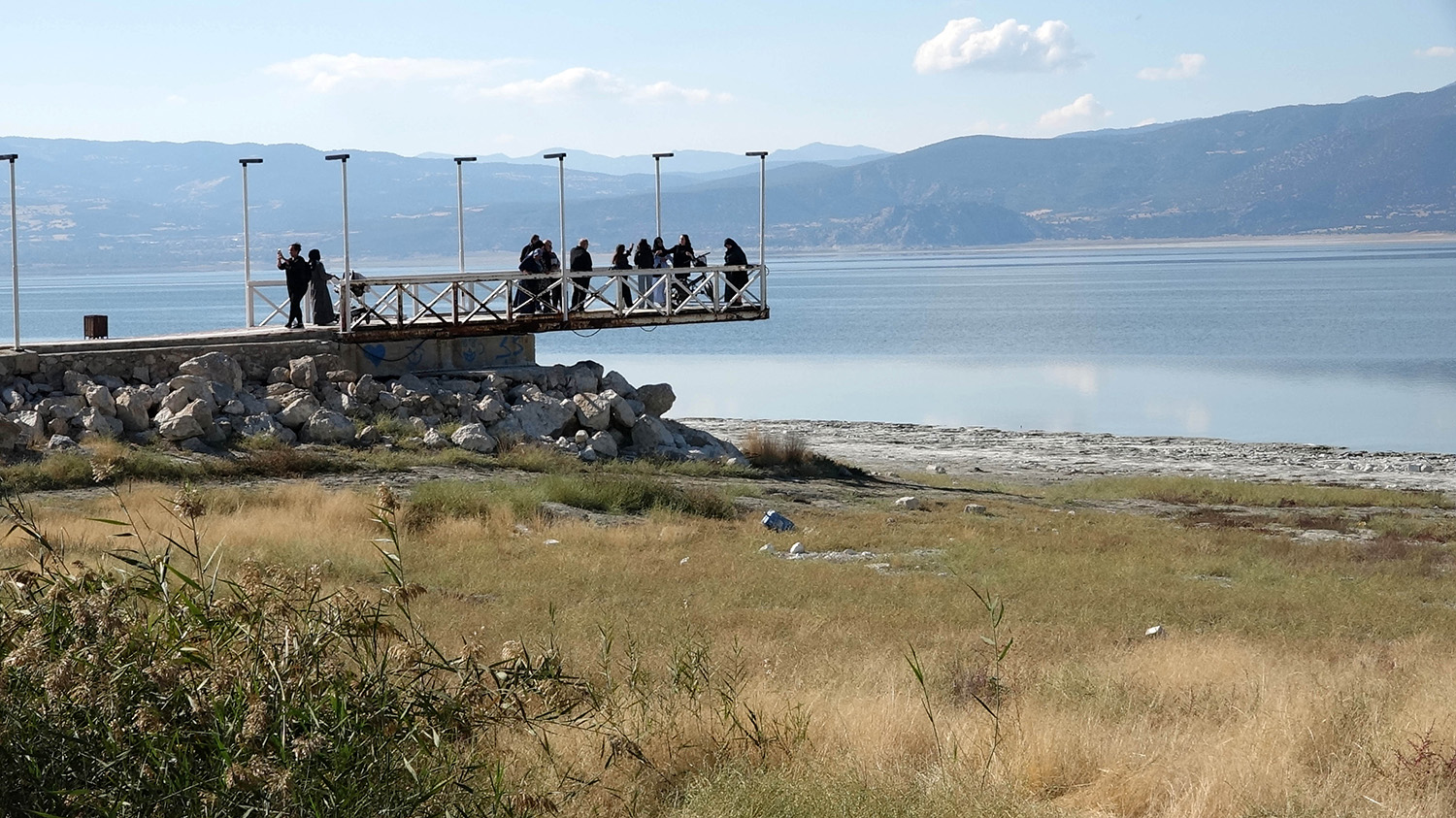 55 Y I L D A 213 M E T R E C E K I L E N B U R D U R G O L U 1038454 308192