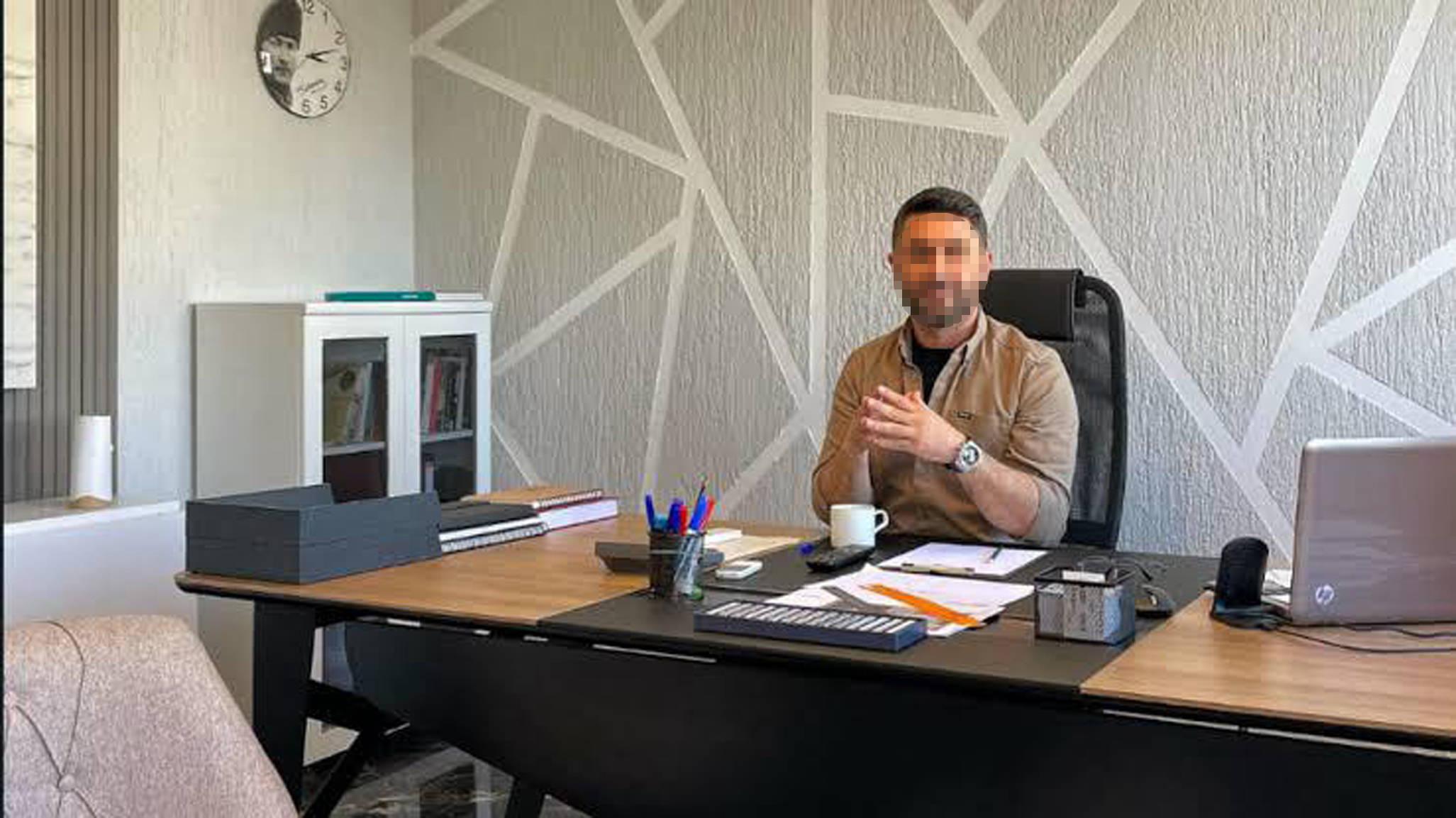 9 K I S I Y I 25 M I L Y O N L I R A D O L A N D I R D I 97 1001118 297057