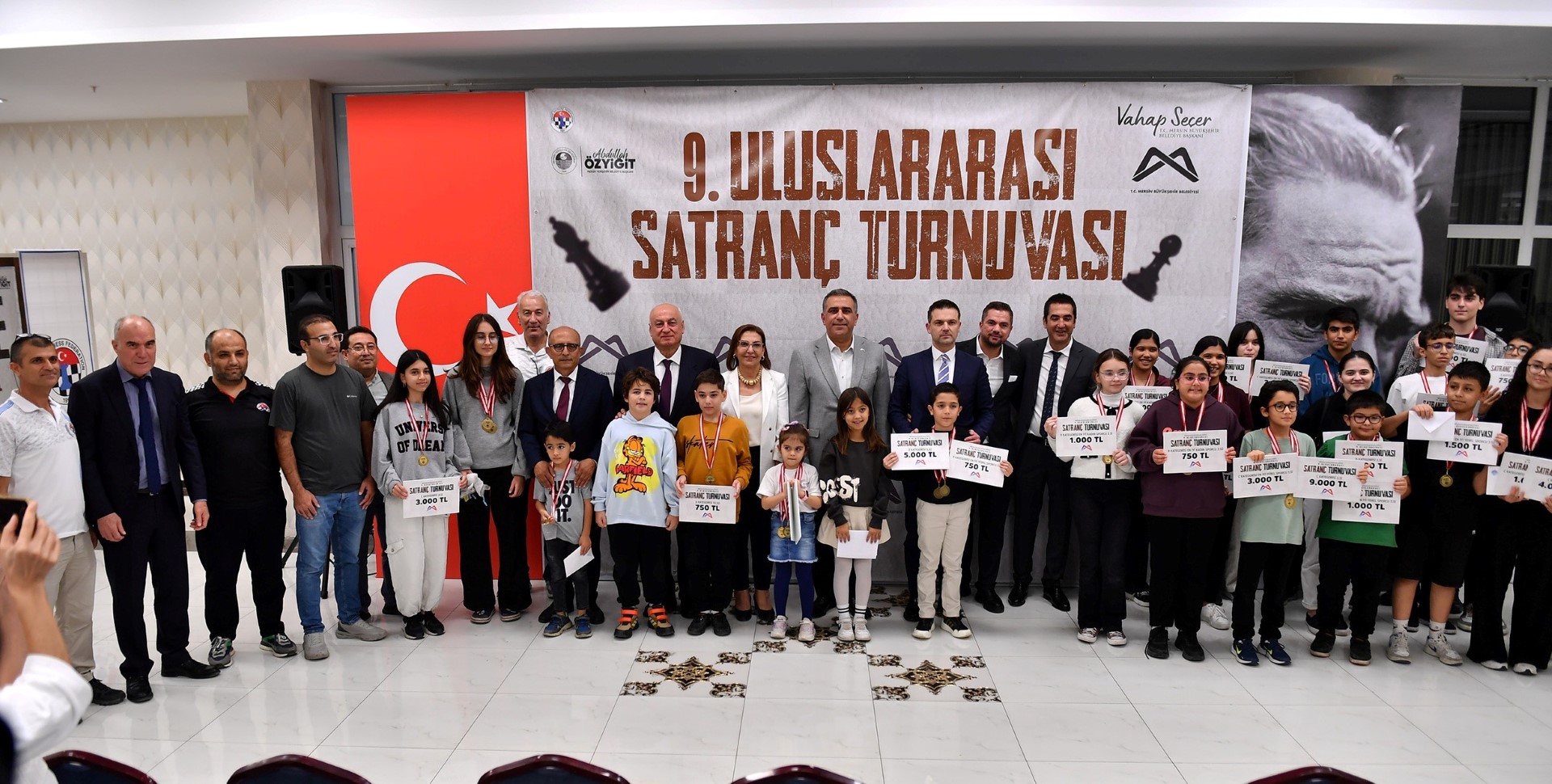 ‘9. Uluslararası Satranç Turnuvası’nda Ödüller Sahiplerini Buldu (2)